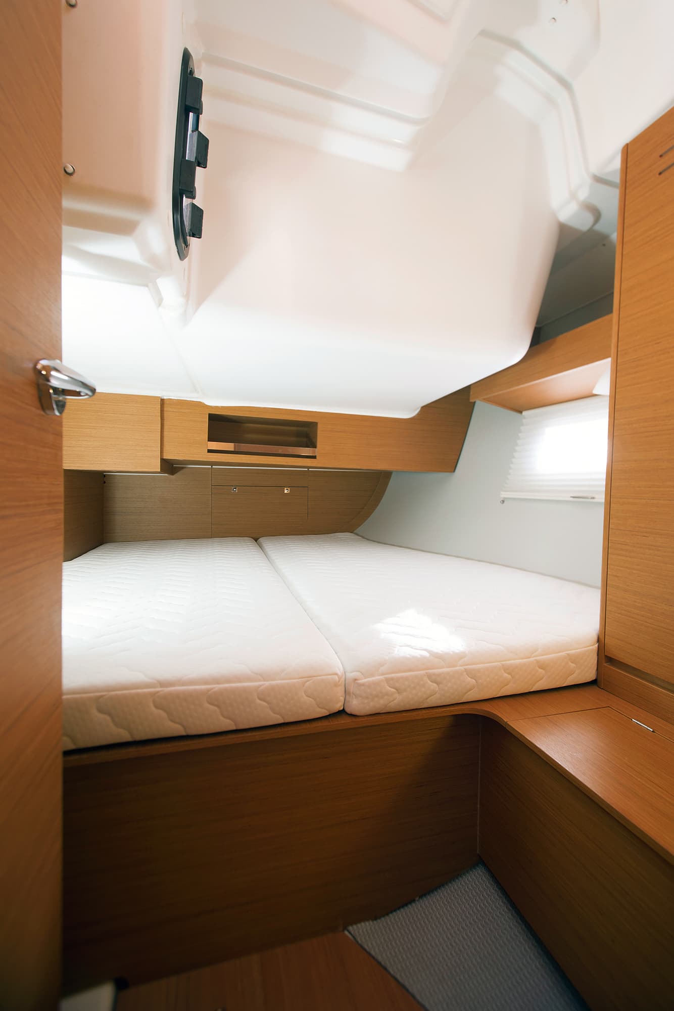 Dufour 390 Nagini – bilde 5 av 6