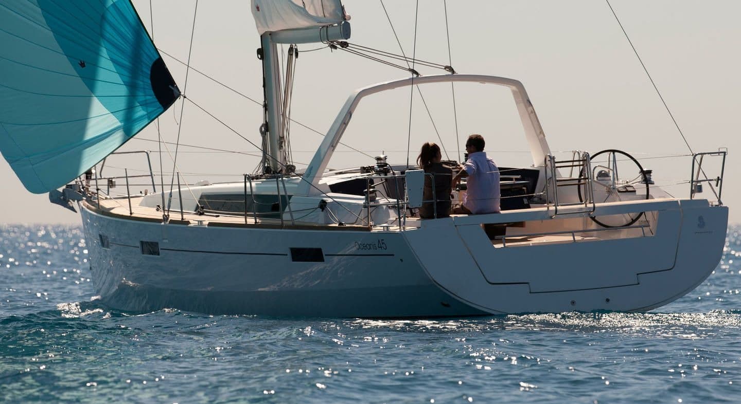 Beneteau Oceanis 45 Stella – bilde 3 av 5