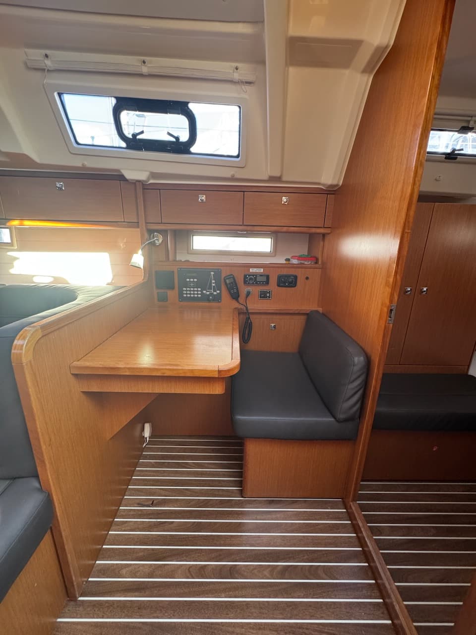 Bavaria Cruiser 41 Maestral – bilde 2 av 12