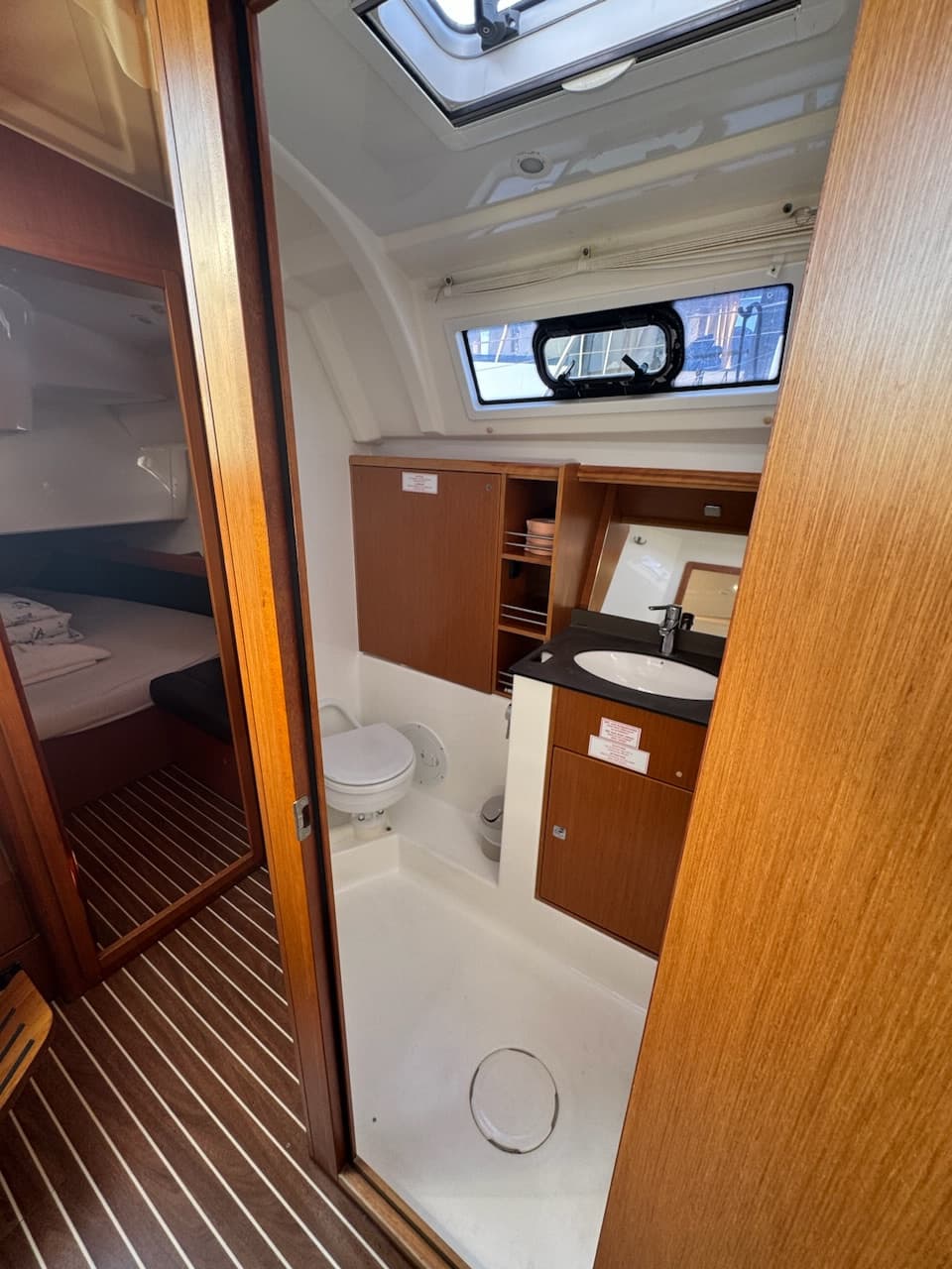 Bavaria Cruiser 41 Maestral – bilde 4 av 12