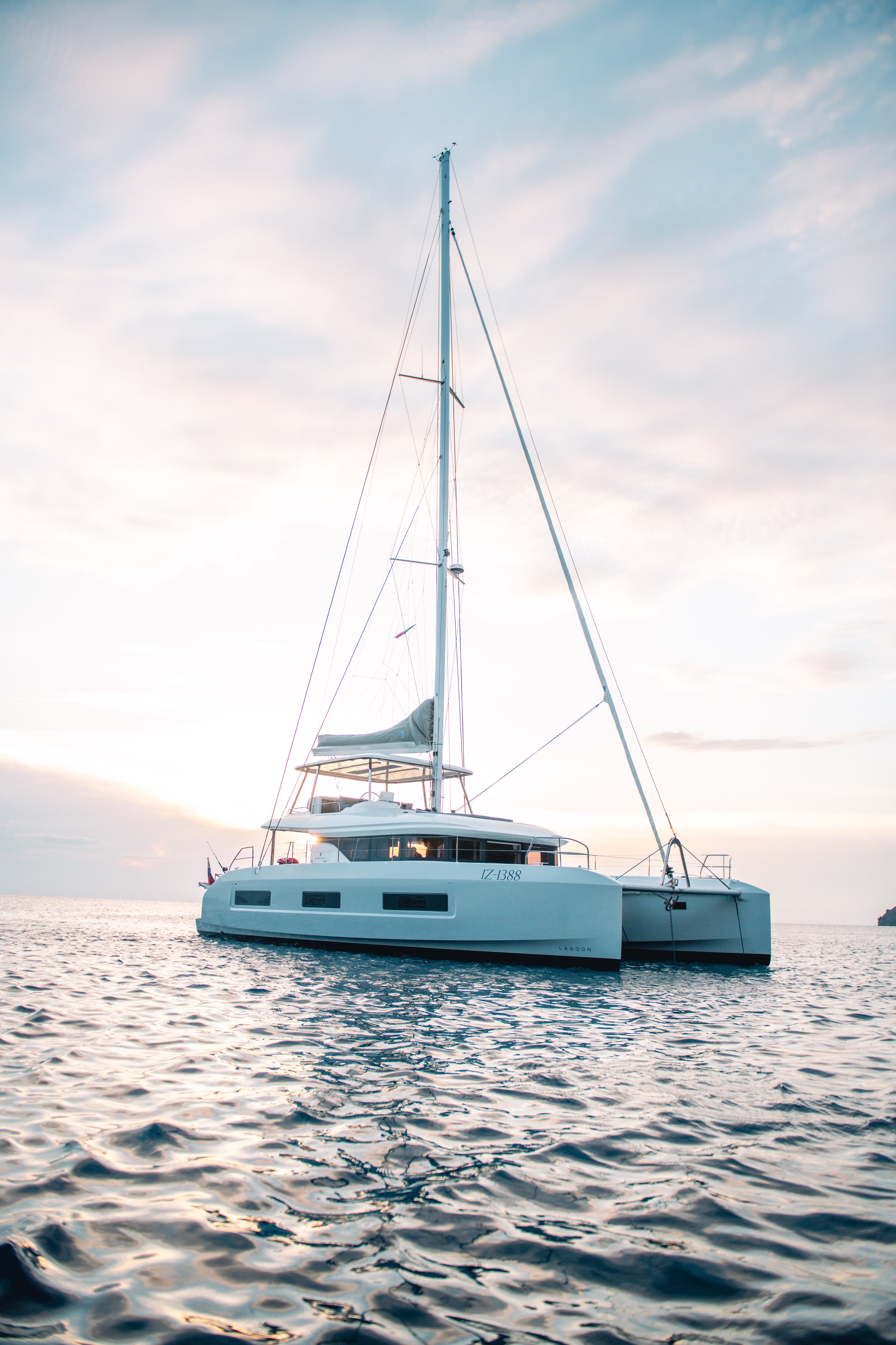 Lagoon 55 EL-BLUE