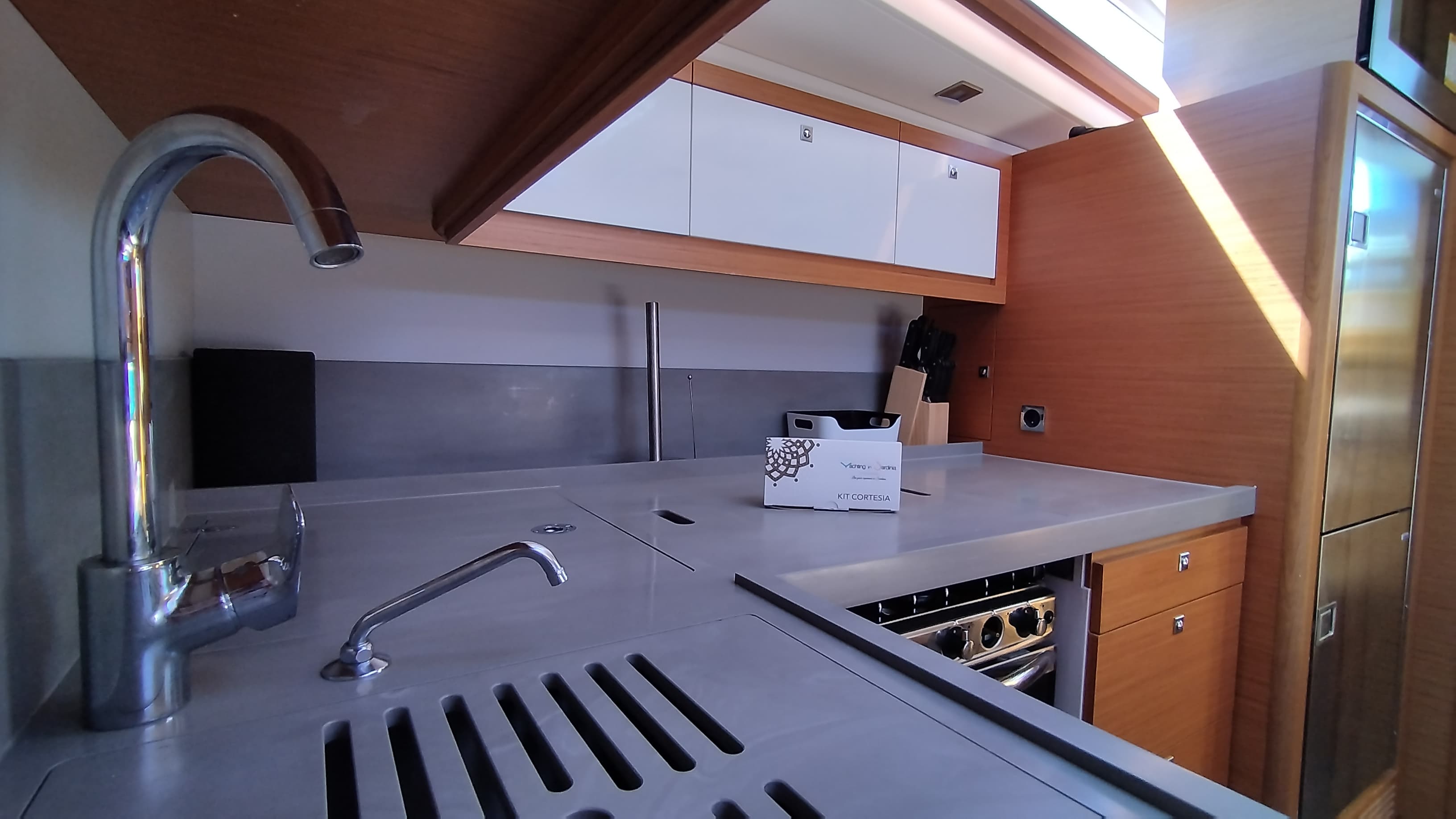Dufour 470 Weasley – bilde 3 av 17