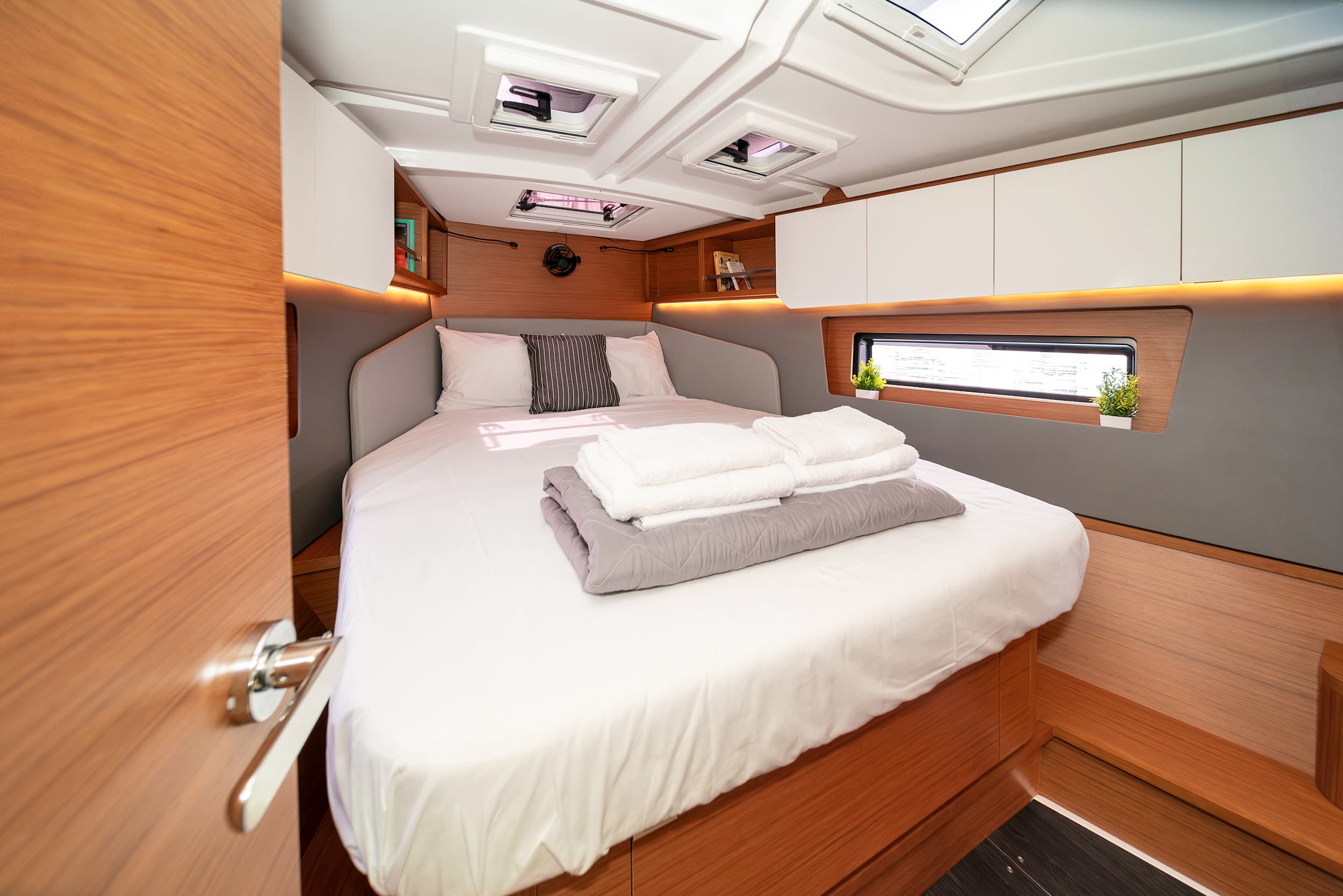 Dufour 41 Grace – bilde 2 av 18