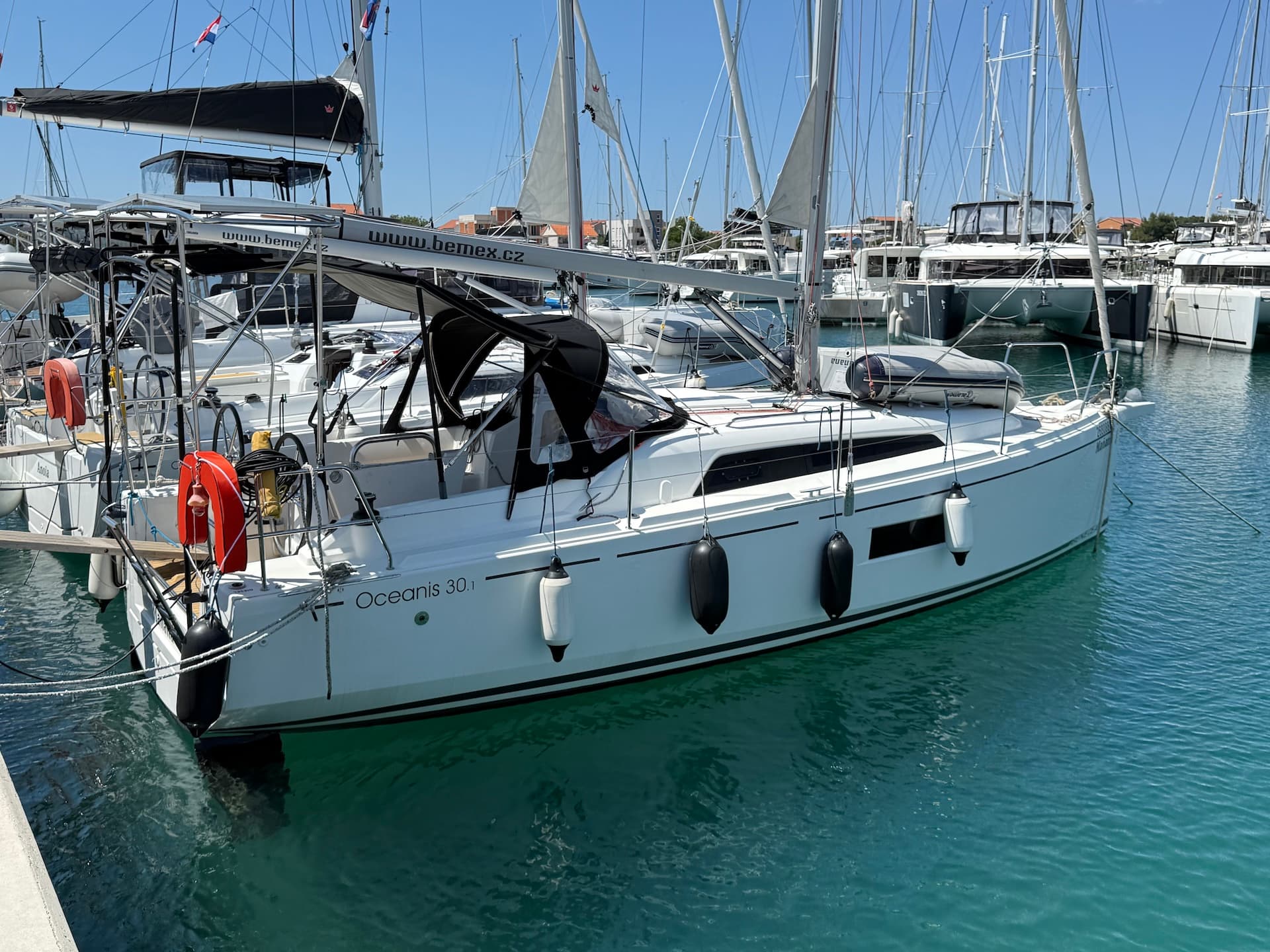 Beneteau Oceanis 30.1 Mañana
