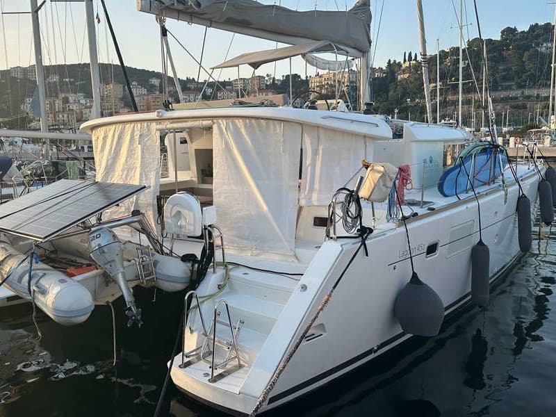 Lagoon 450 Fly Branchia