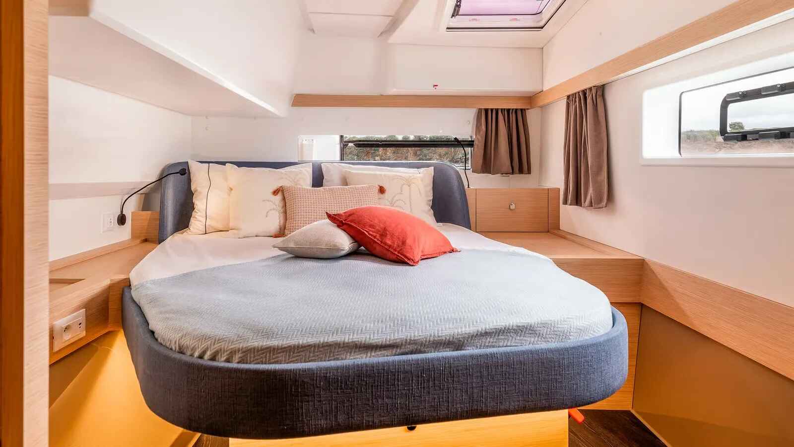 Fountaine Pajot FP 41 HaLo – bilde 2 av 6