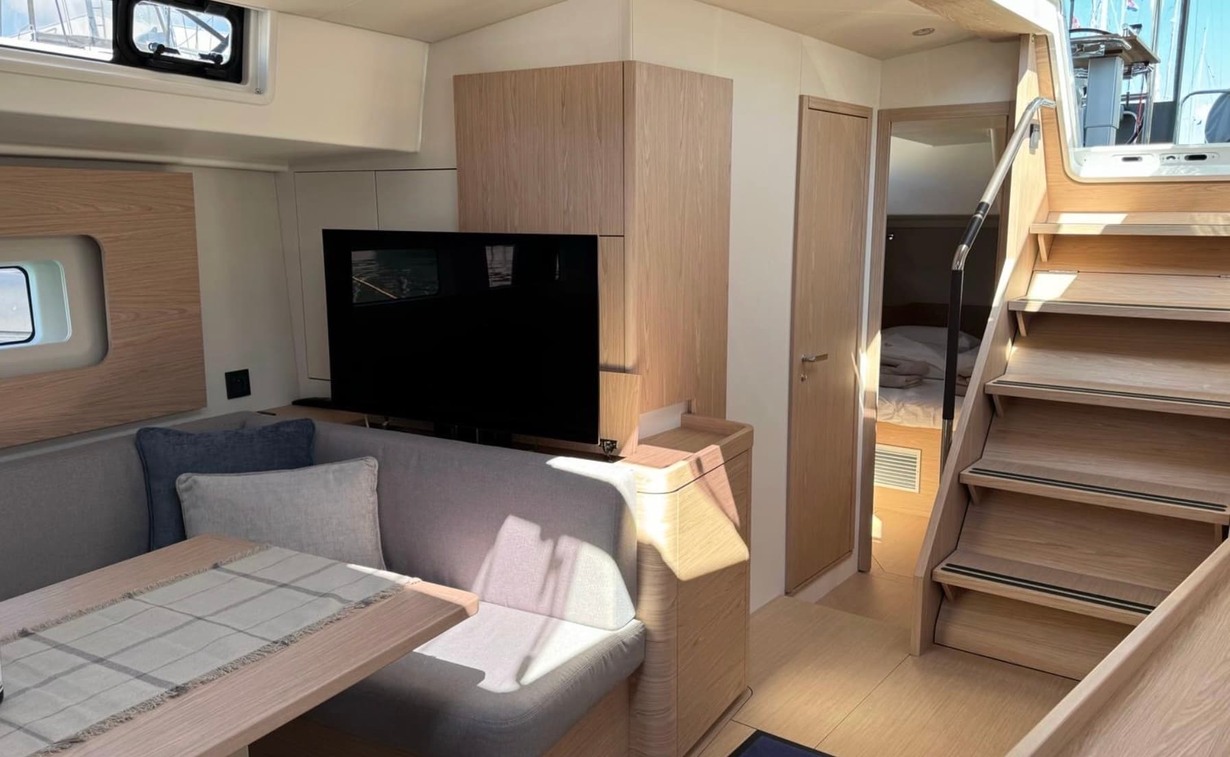 Beneteau Oceanis 54 Eve One – bilde 4 av 10