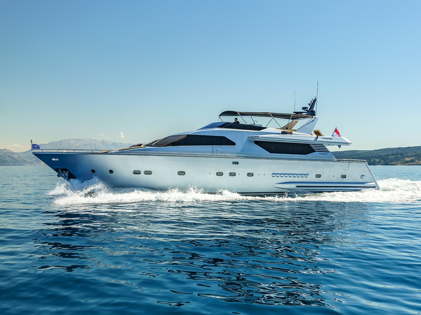 Motoryacht Phantom