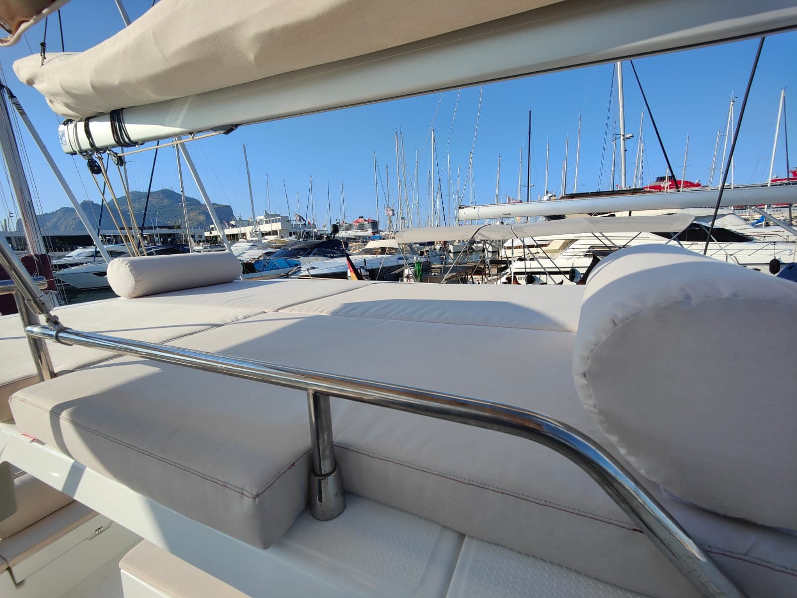 Fountaine Pajot Astréa 42 Rossa – bilde 5 av 12