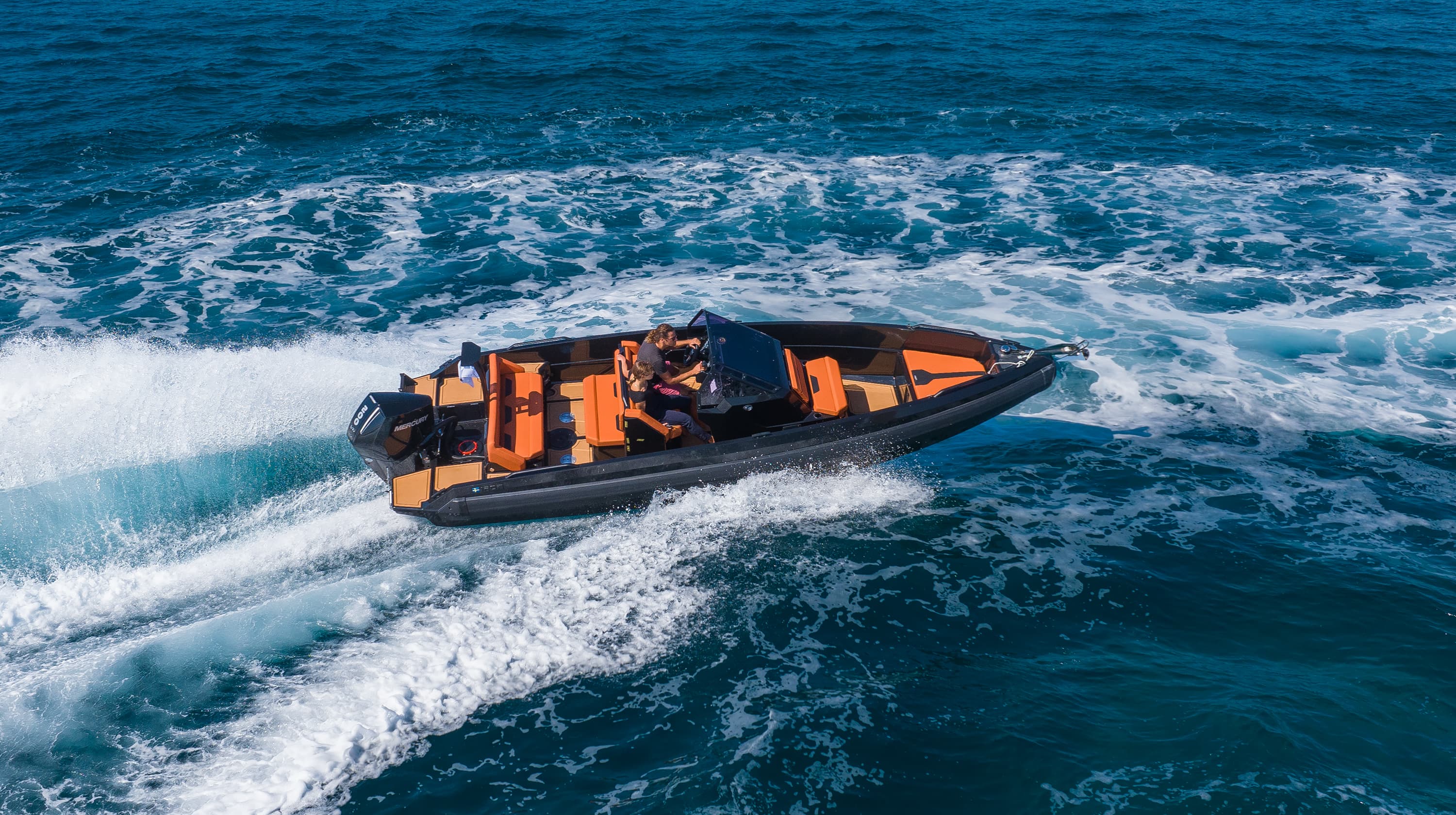 Motorboat Iron Bond – bilde 2 av 35