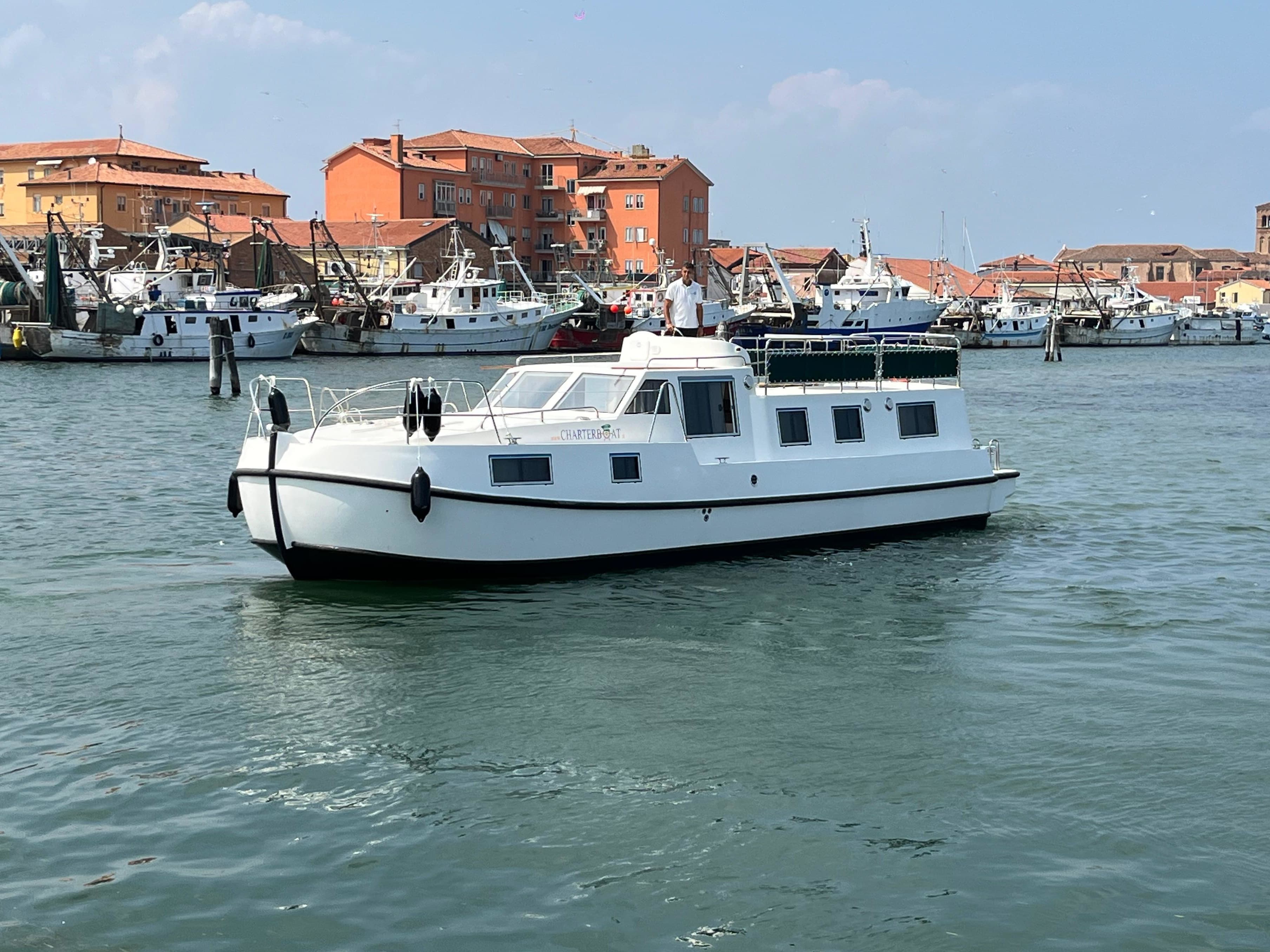 Houseboat Tip Top Plus