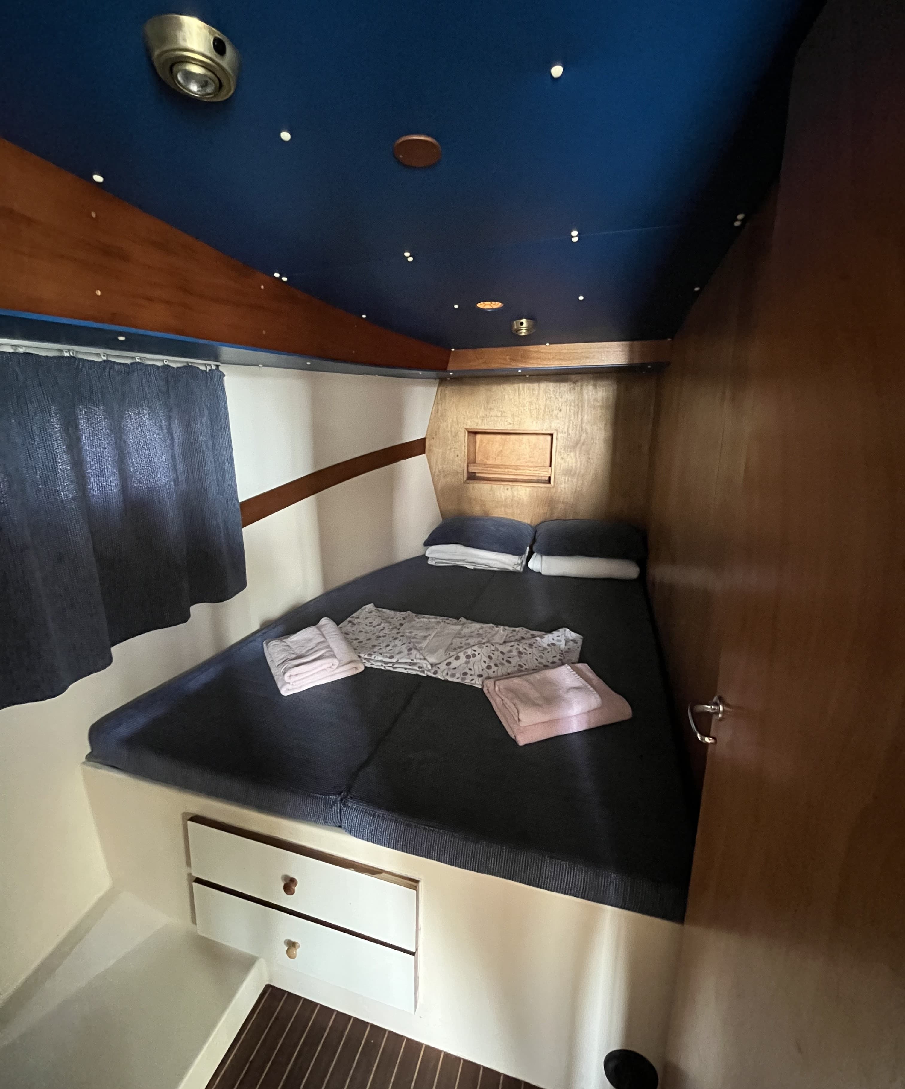 Houseboat NCF Twins – bilde 2 av 13
