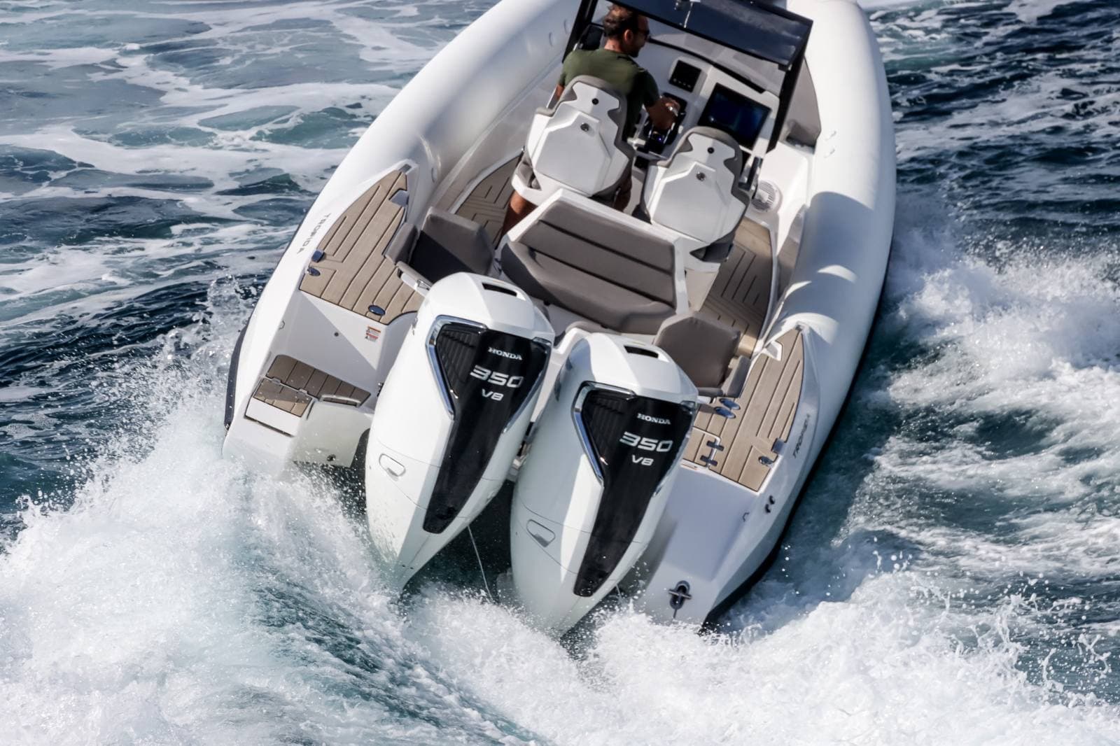 Motorboat Premium – bilde 2 av 10