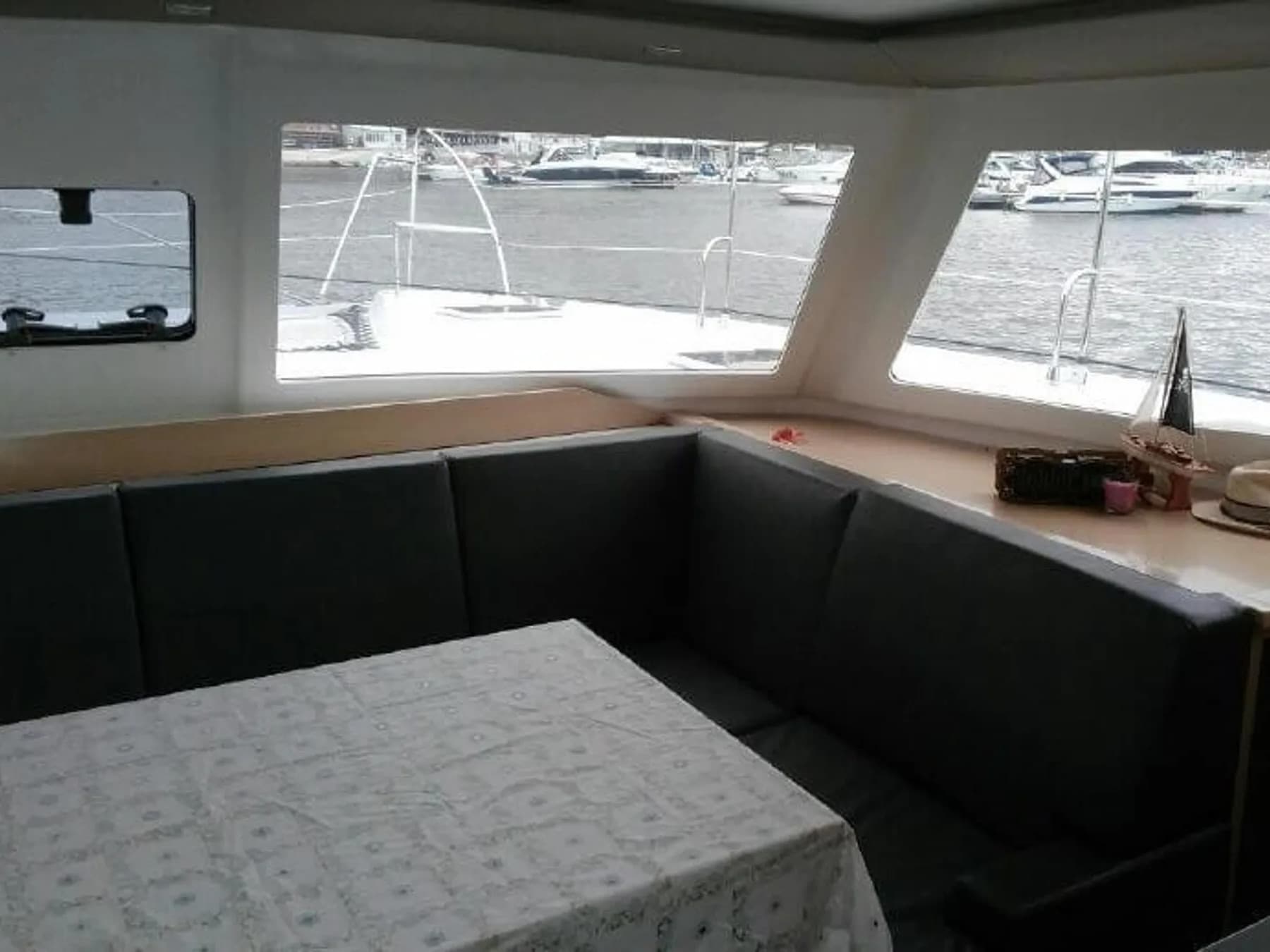 Fountaine Pajot Helia 44 Fleur de sel – bilde 3 av 5