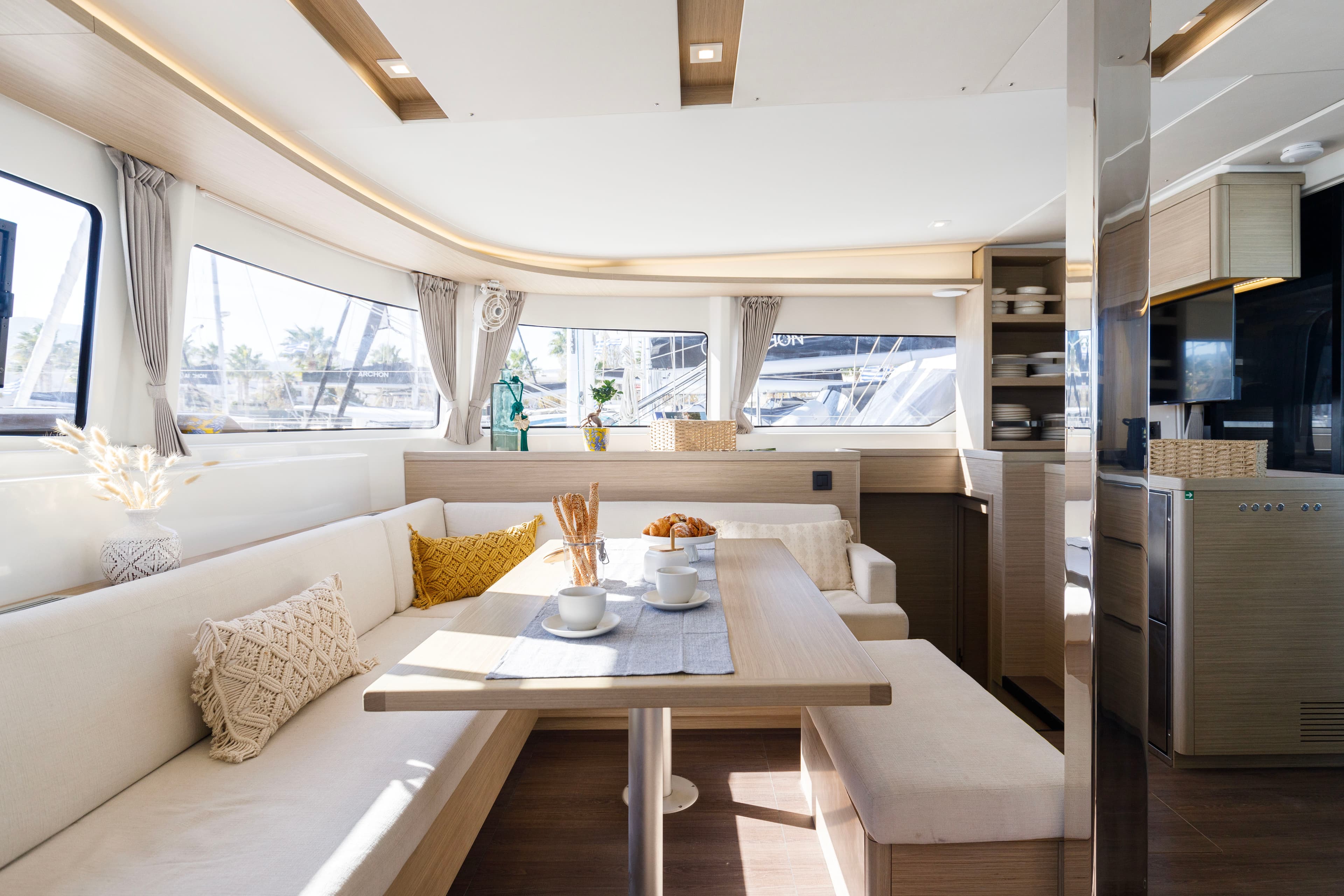 Lagoon 46 Xenia – bilde 2 av 3