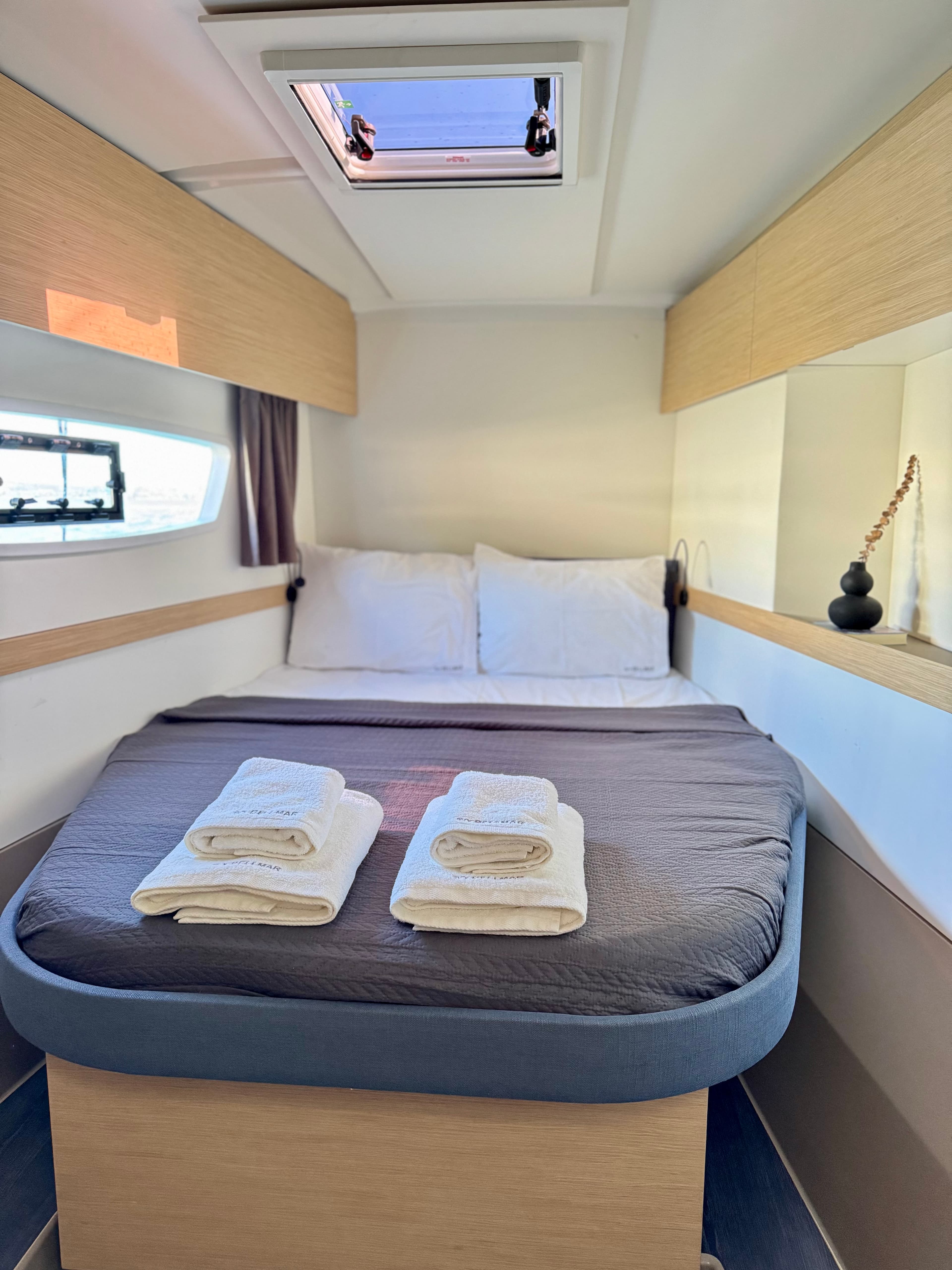 Fountaine Pajot Astréa 42 Bellmar – bilde 3 av 28