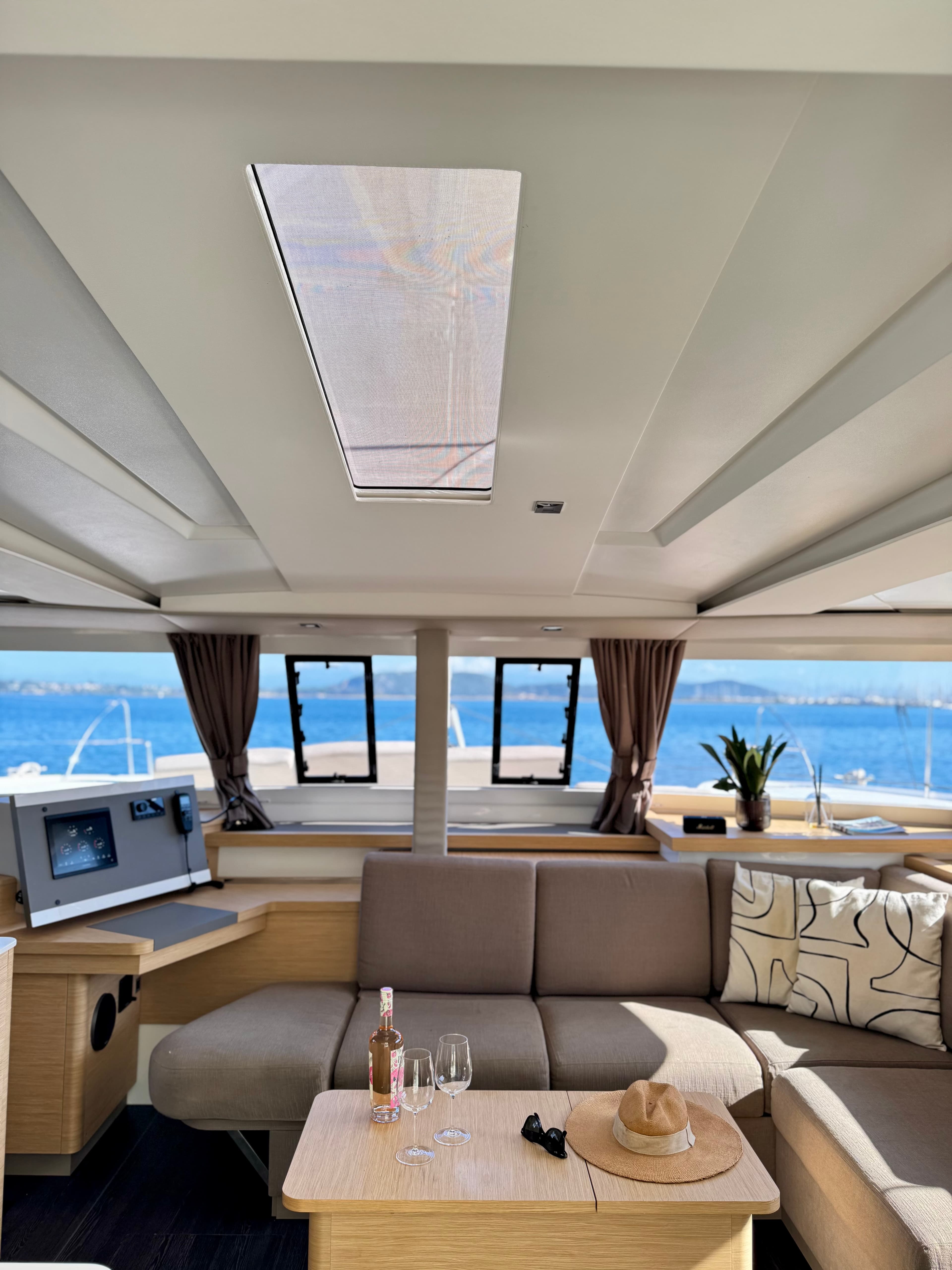 Fountaine Pajot Astréa 42 Bellmar – bilde 4 av 28