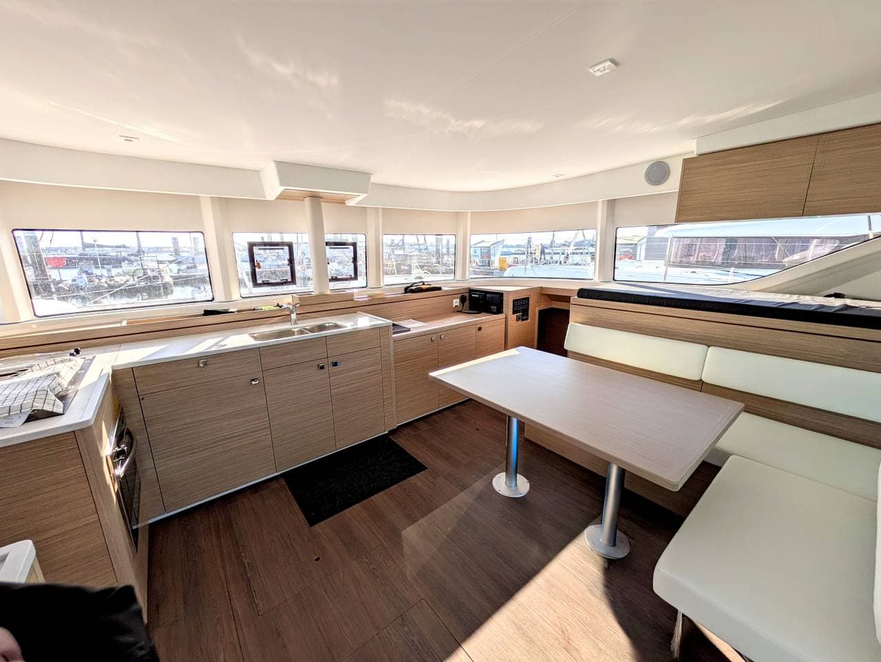 Lagoon 43 Solara – bilde 3 av 9