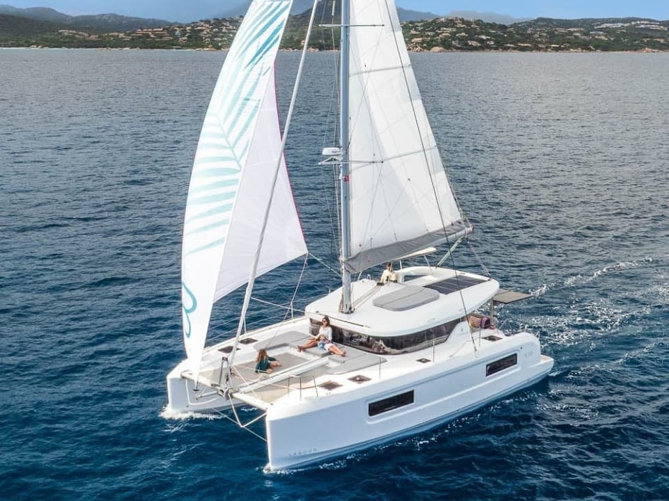Lagoon 38 ANTHIA