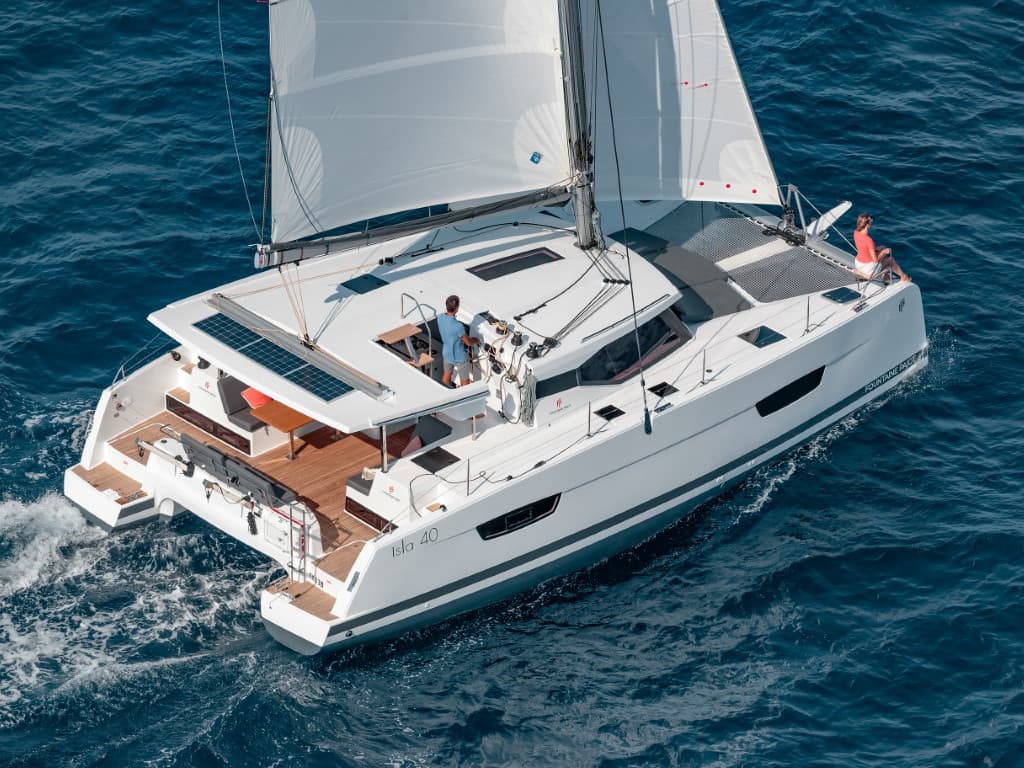 Fountaine Pajot Isla 40 LUNADOR