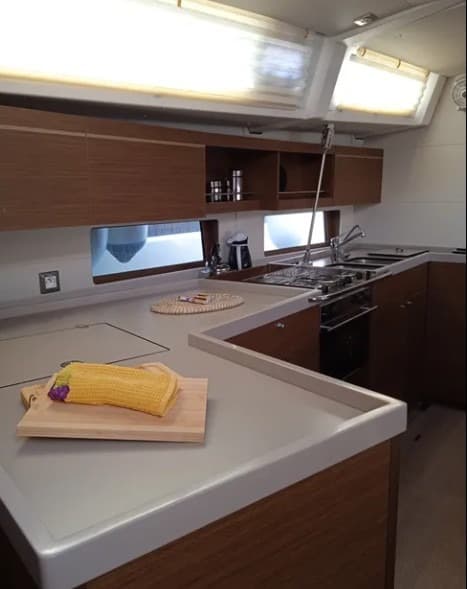 Beneteau Oceanis 46.1 CHRISEL – bilde 5 av 12