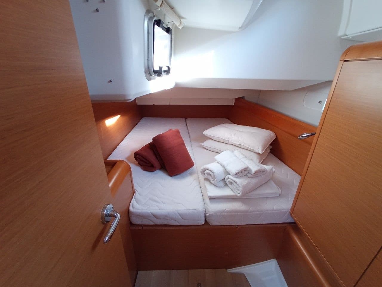 Jeanneau Sun Odyssey 379 FEARLESS – bilde 4 av 5