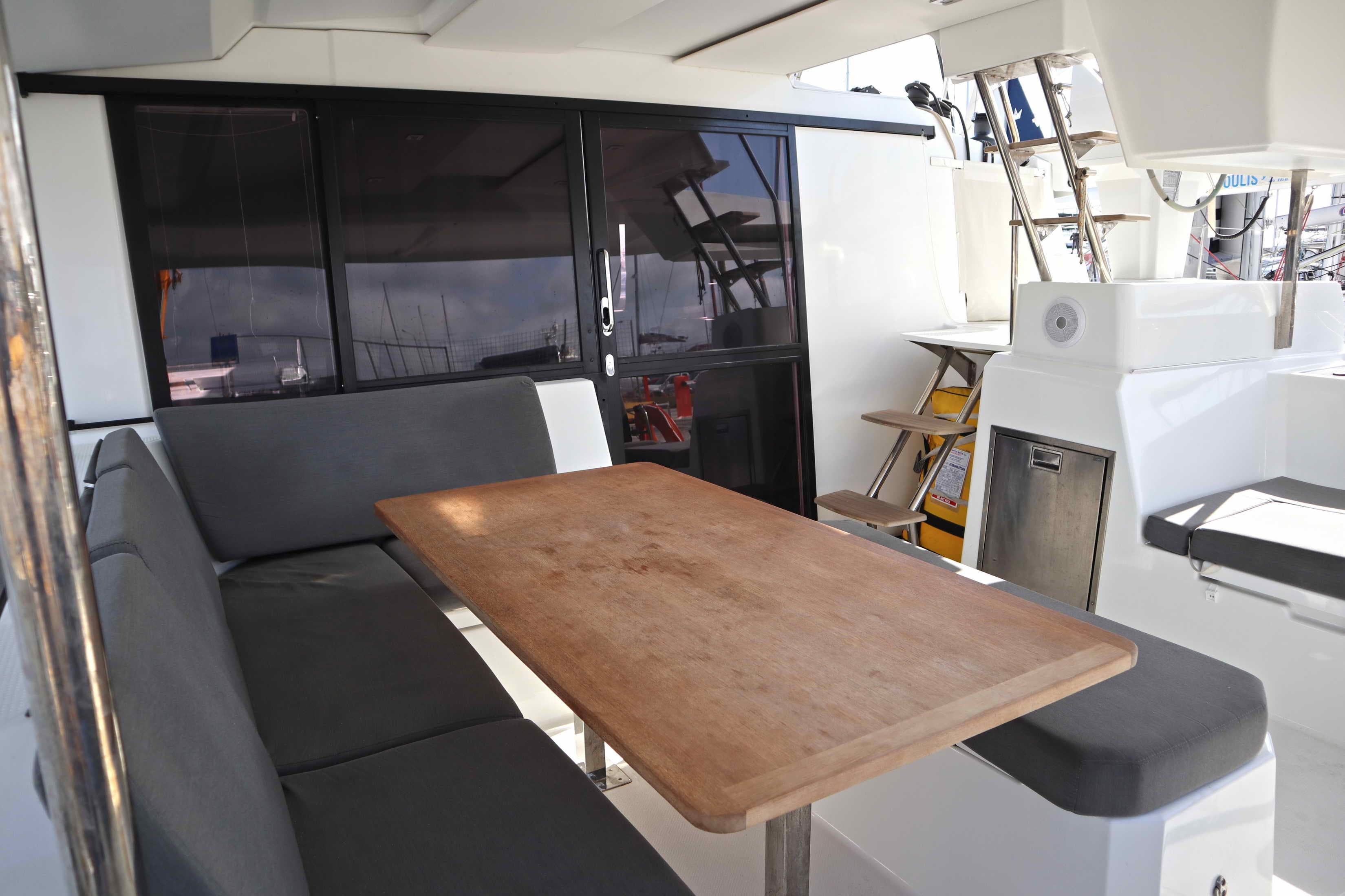 Fountaine Pajot Astréa 42 HANNAH III – bilde 3 av 11