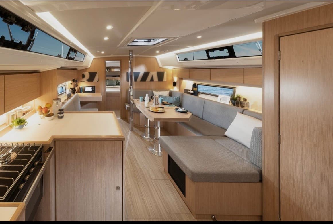 Bavaria C42 HORIZON – bilde 2 av 11