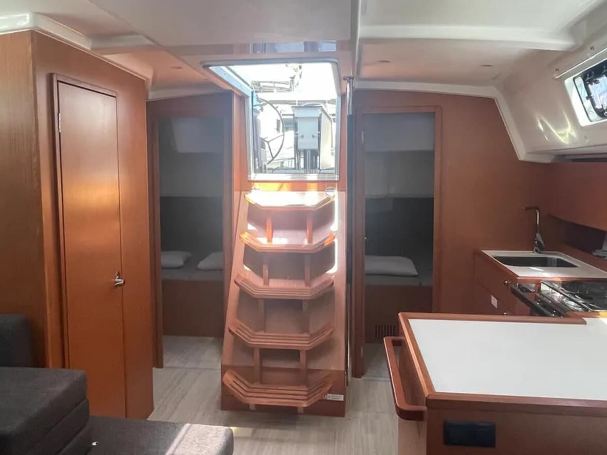 Bavaria C42 BLACKBERRY – bilde 5 av 11