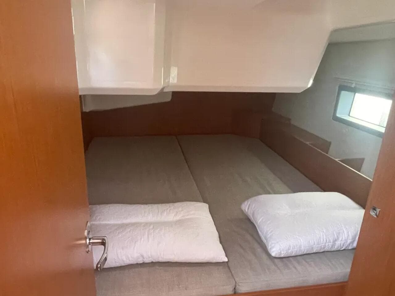 Bavaria C42 BLACKBERRY – bilde 4 av 11