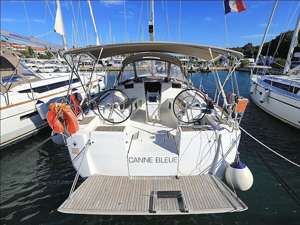 Jeanneau Sun Odyssey 449 CANNE BLEUE