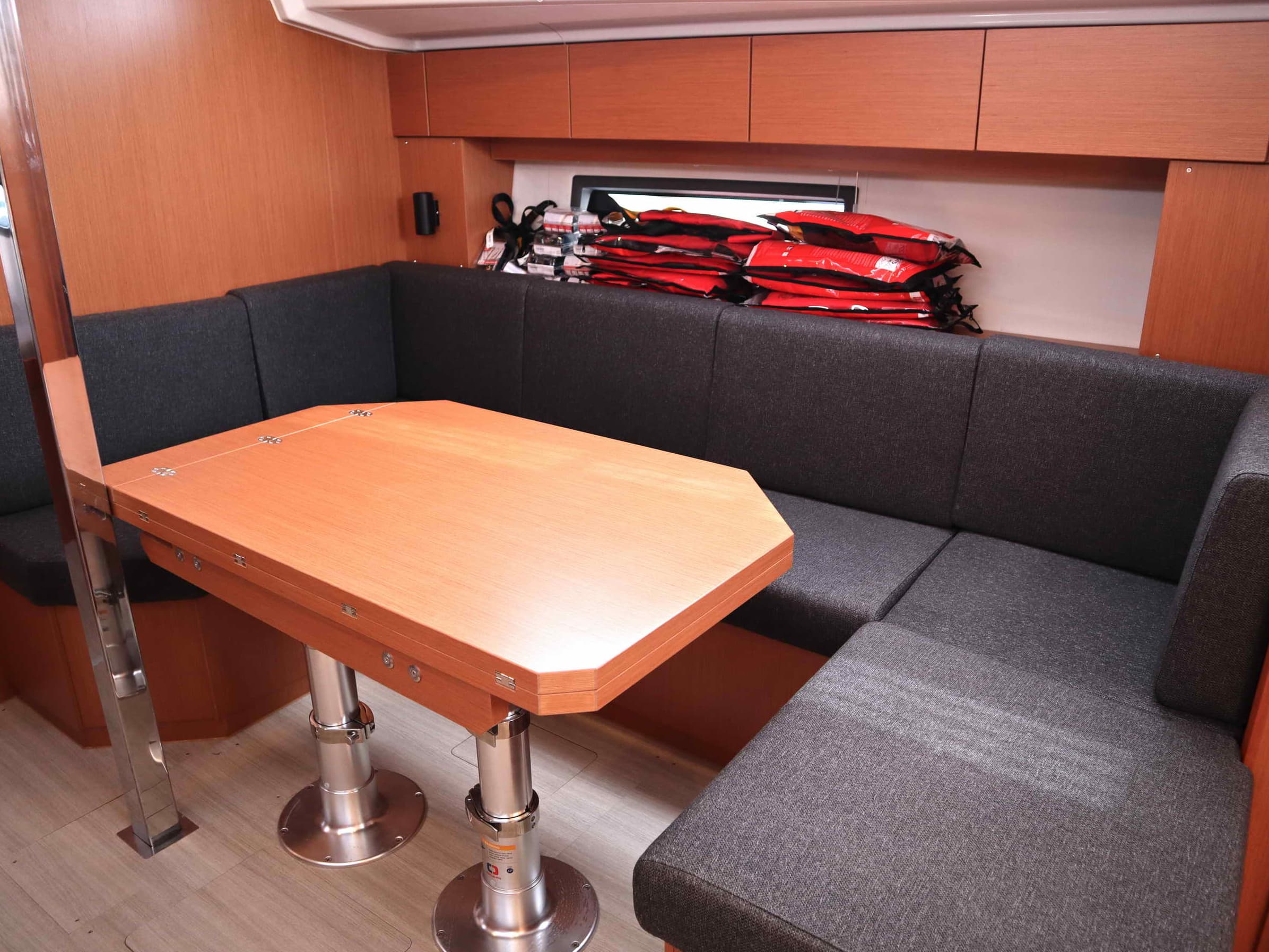 Bavaria C42 LIMA – bilde 2 av 25