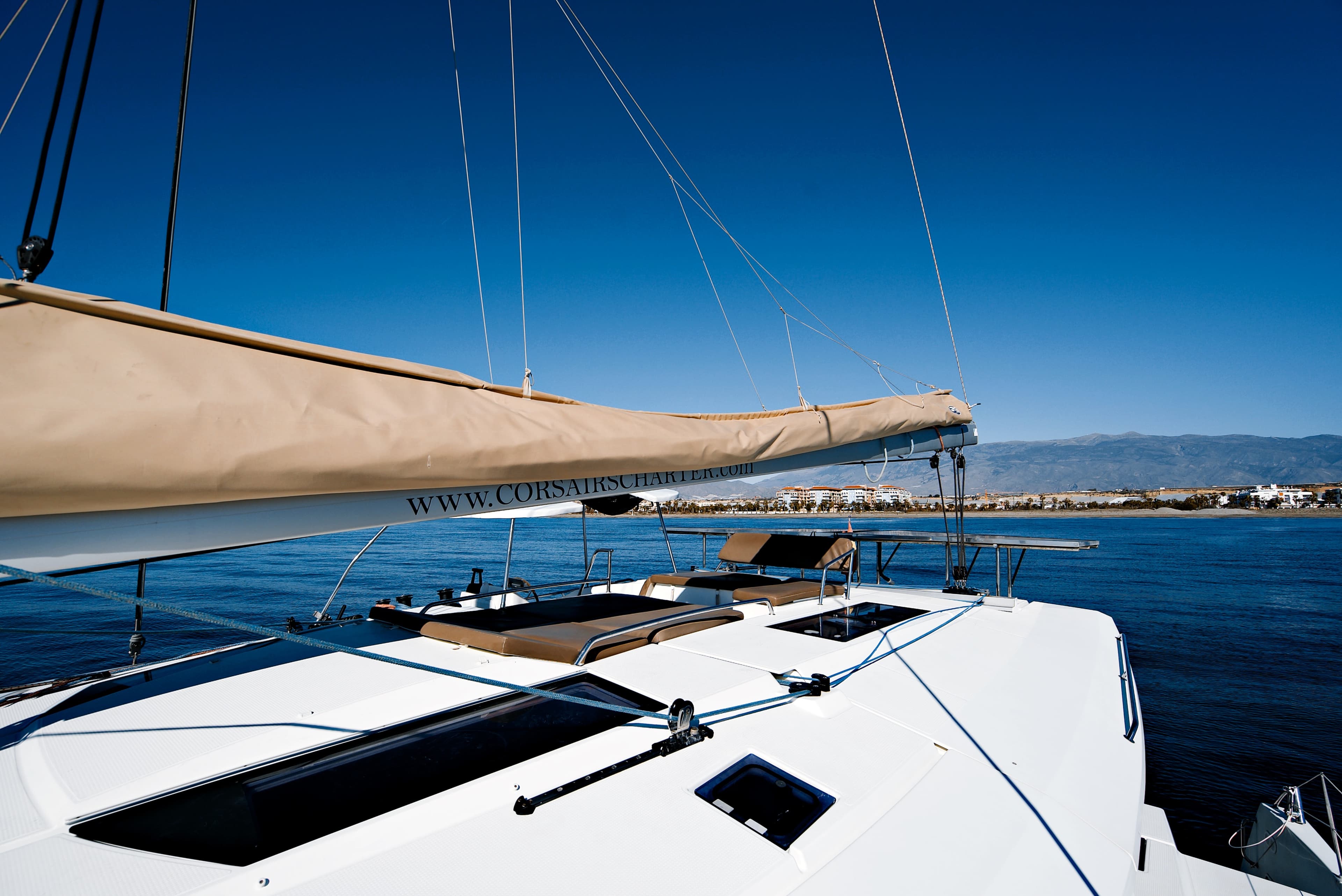 Fountaine Pajot Helia 44 Kyra – bilde 3 av 18