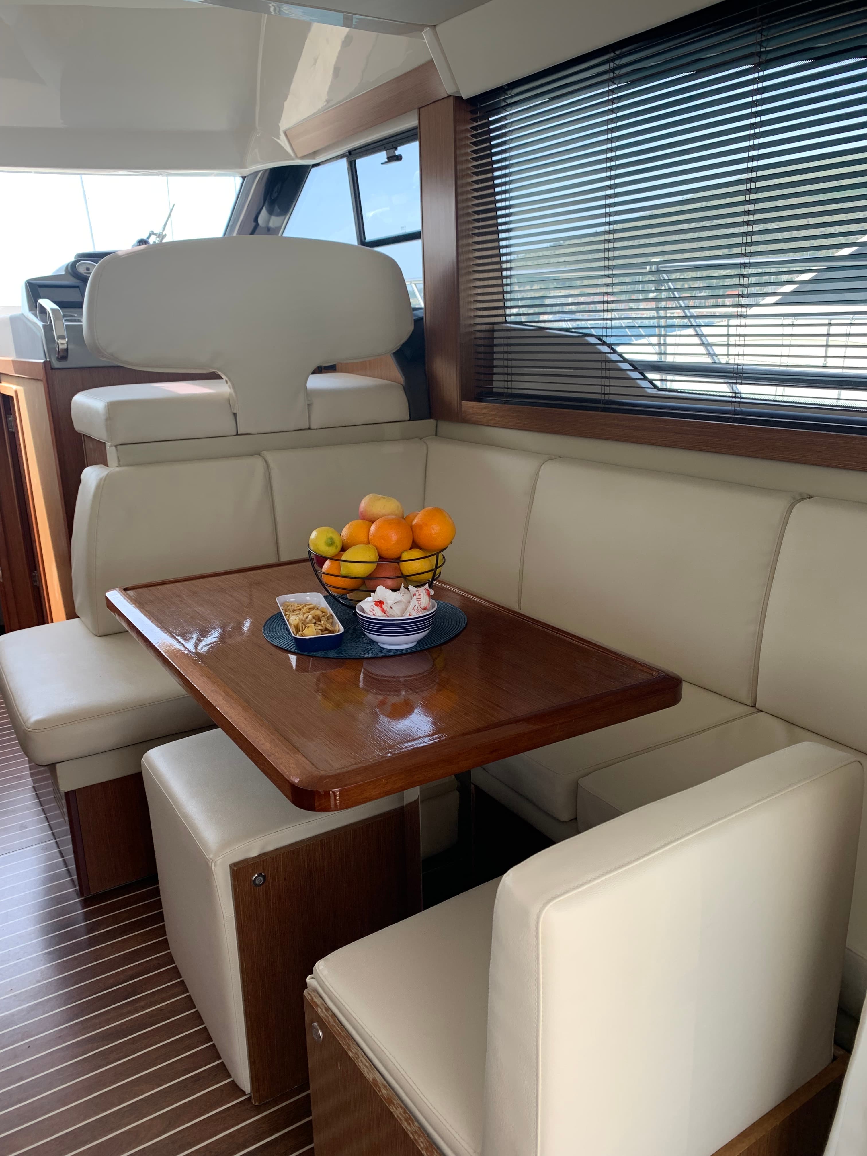 Bavaria Virtess 420 Fly Sunrise – bilde 3 av 42