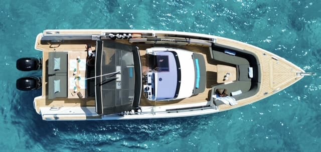 Fjord 38 Express – bilde 2 av 19