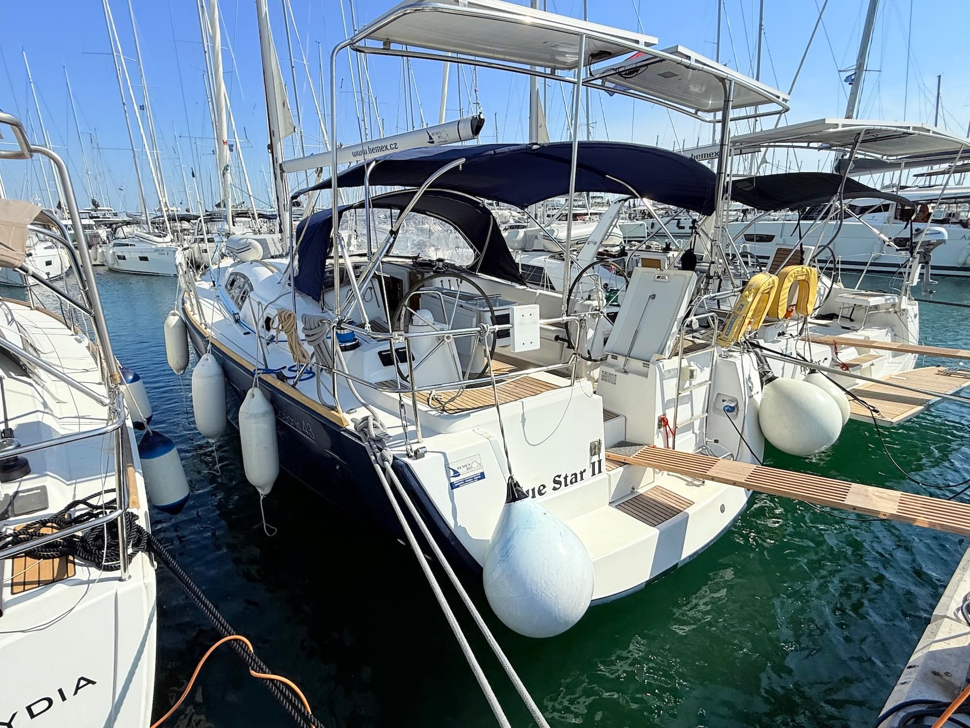 Beneteau Oceanis 43 Blue Star II