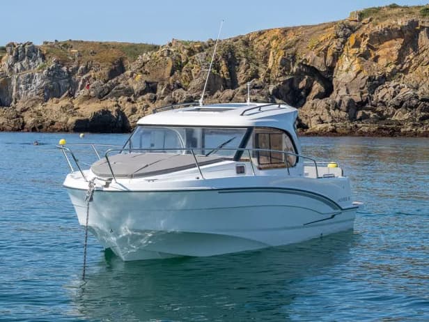 Beneteau Antares 8 OB