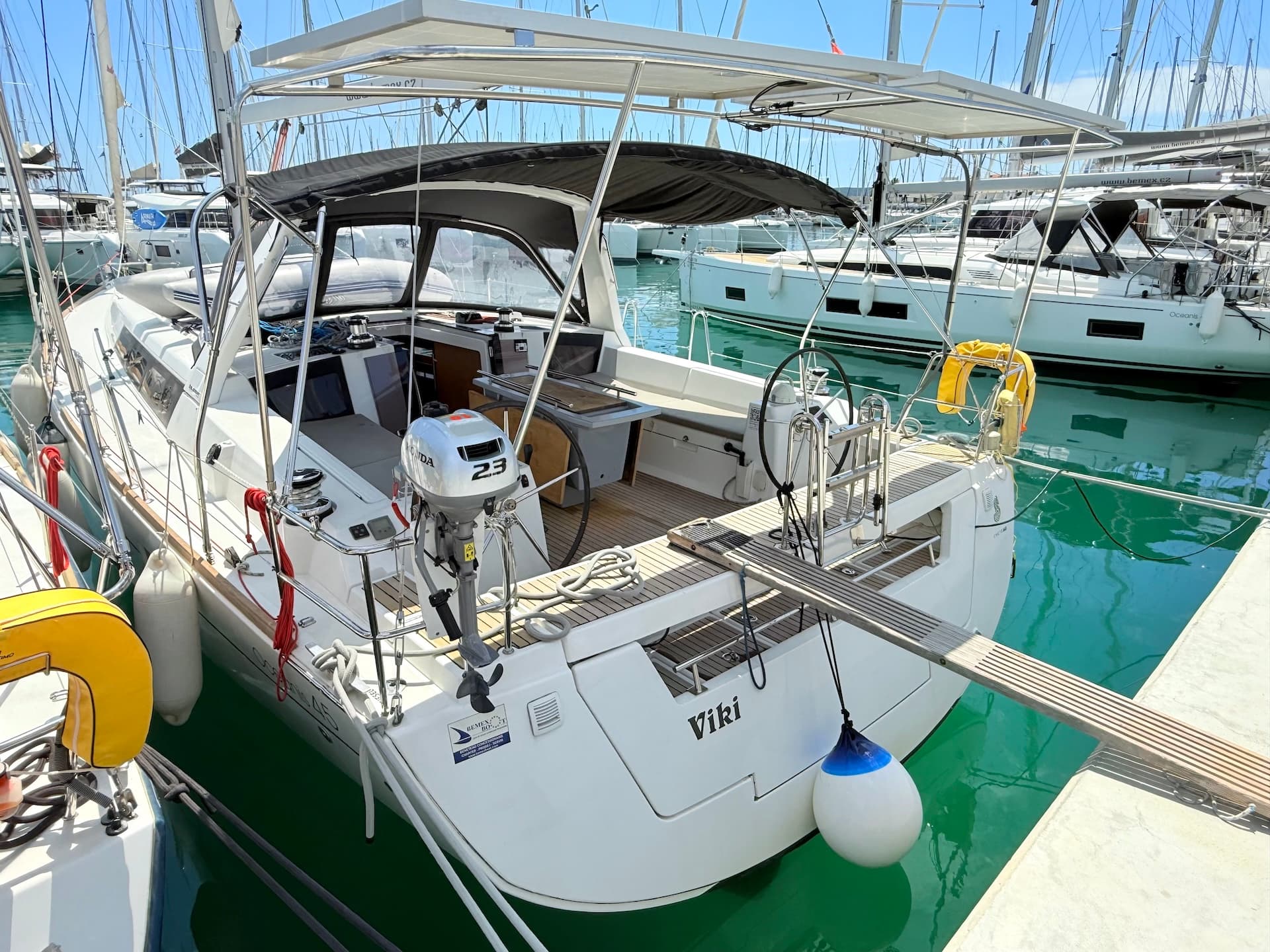 Beneteau Oceanis 45 Viki – bilde 4 av 27