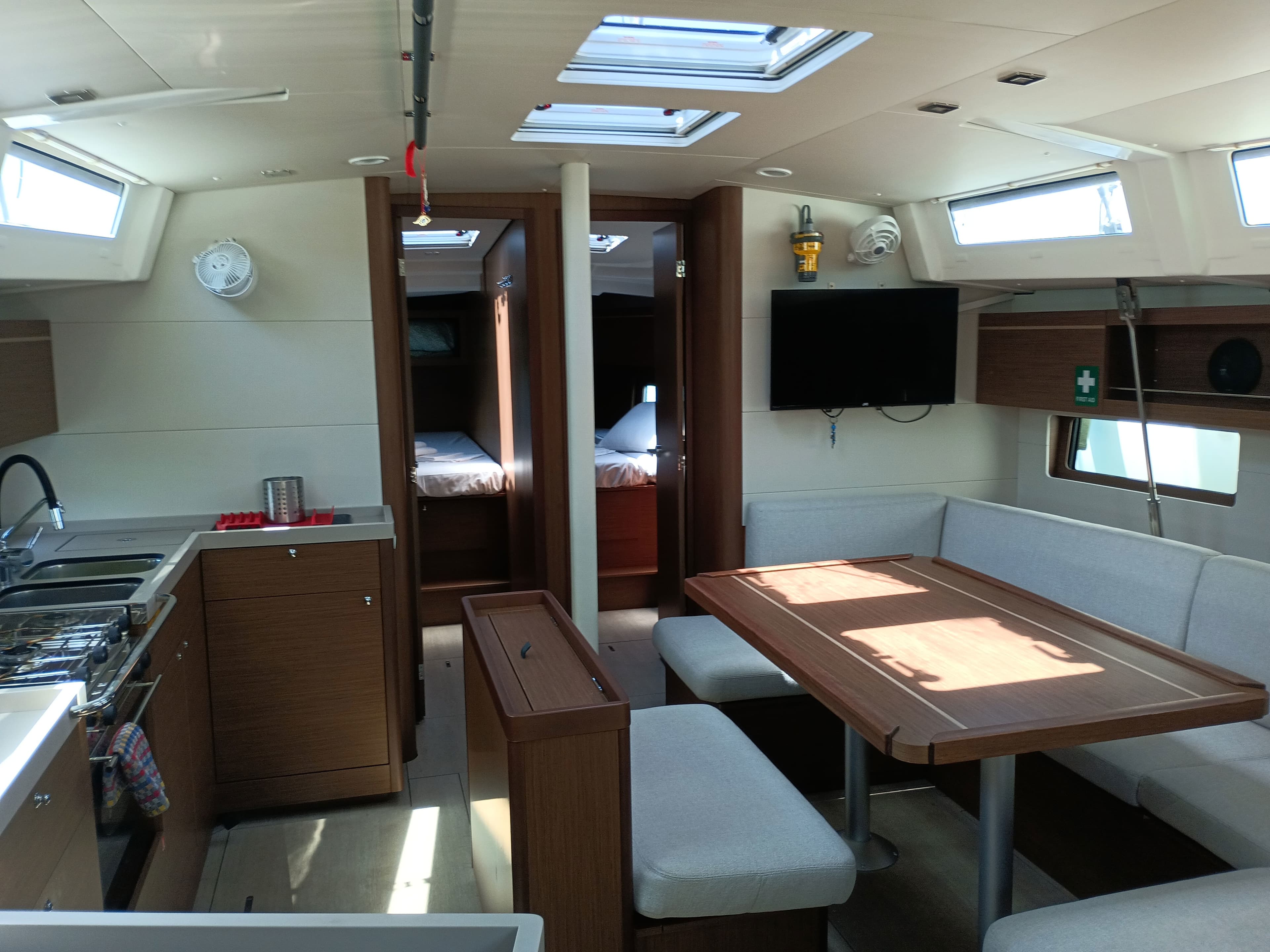 Beneteau Oceanis 46.1 Zoi – bilde 2 av 6