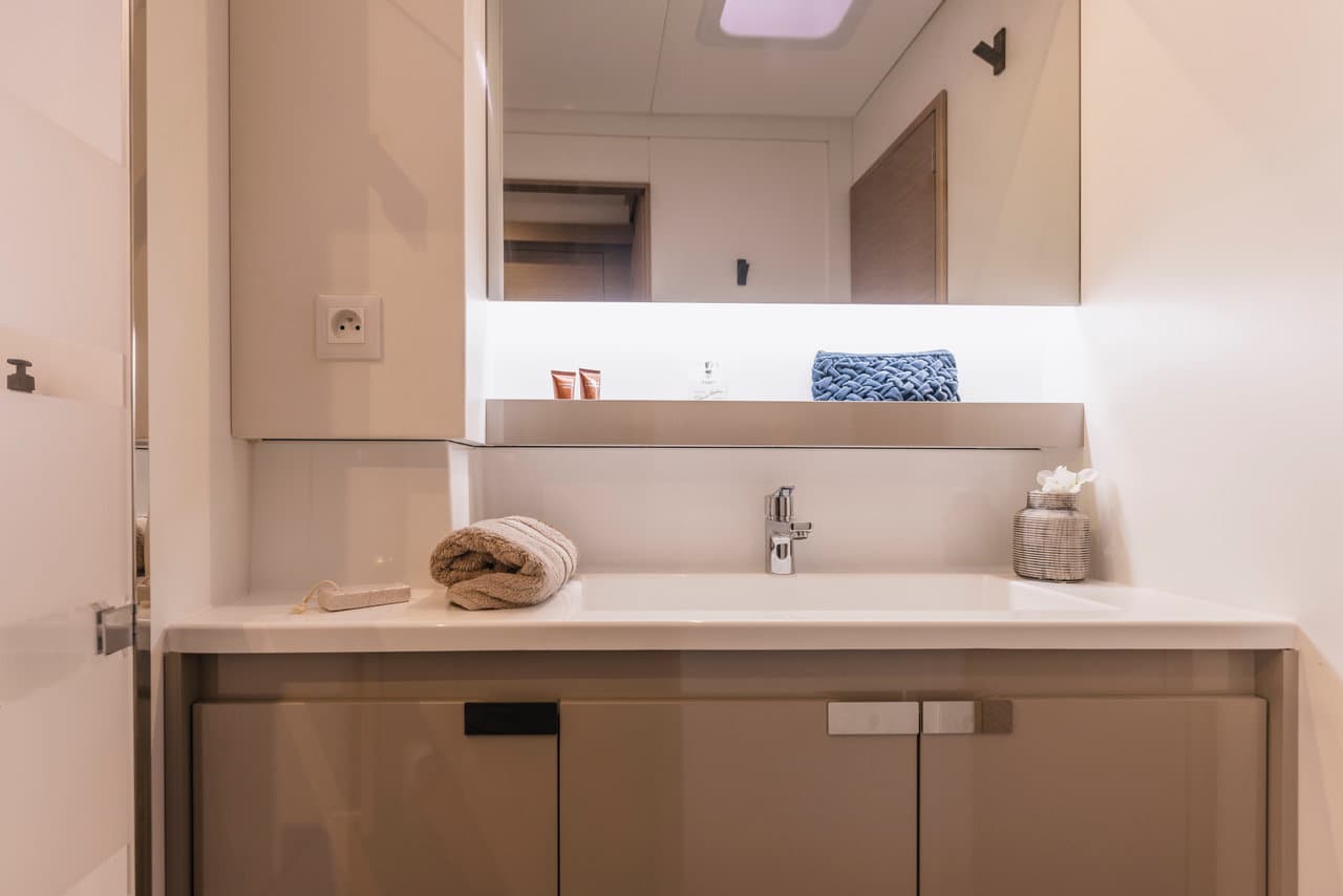 Fountaine Pajot Aura 51 Premium + – bilde 3 av 16