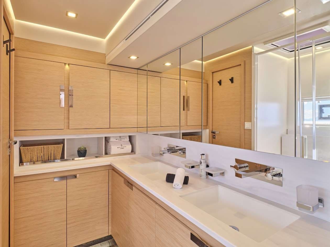 Fountaine Pajot Power 67 Majesty of Greece – bilde 5 av 10