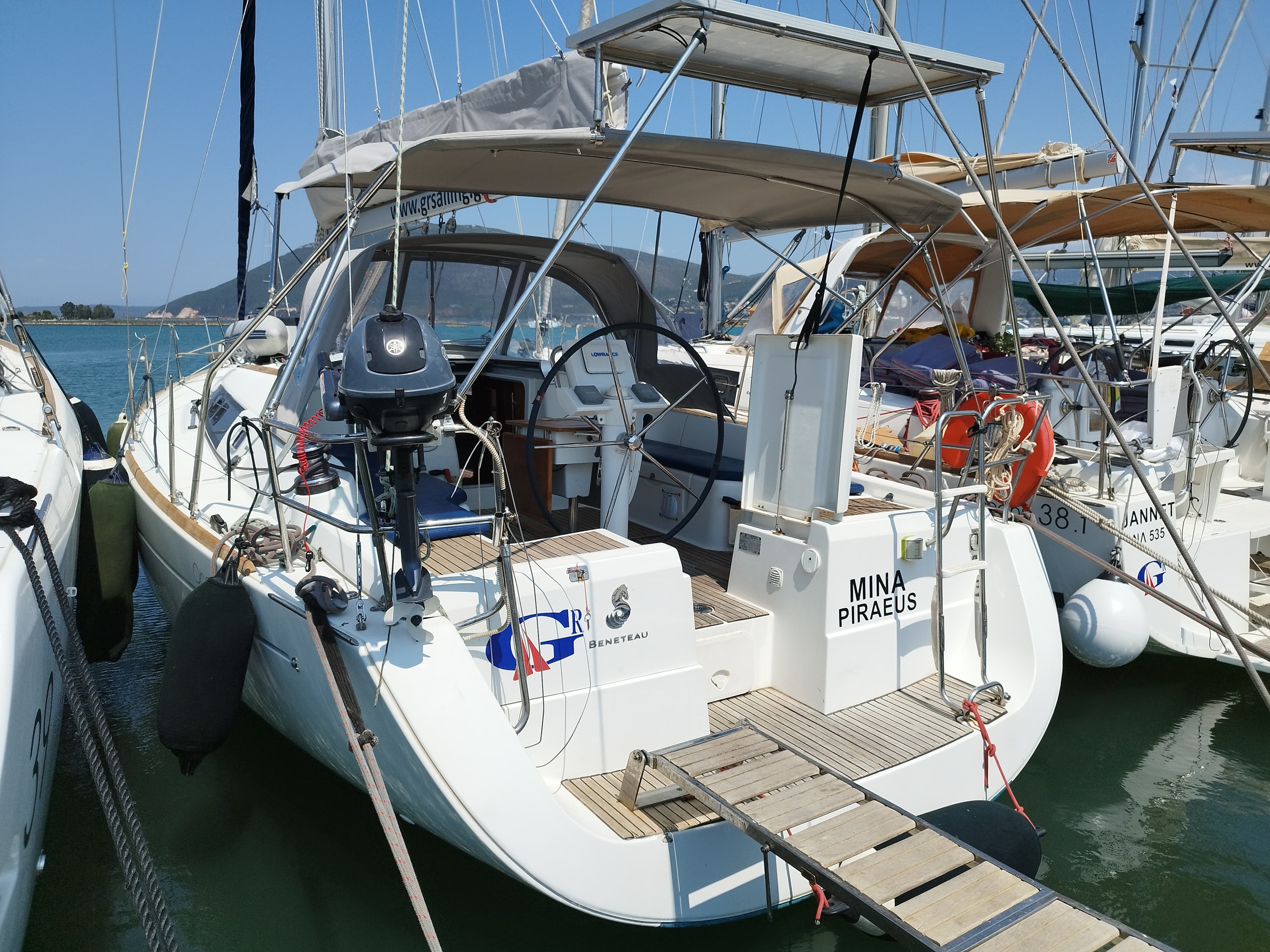 Beneteau Oceanis 37 MINA "Sails 2025"