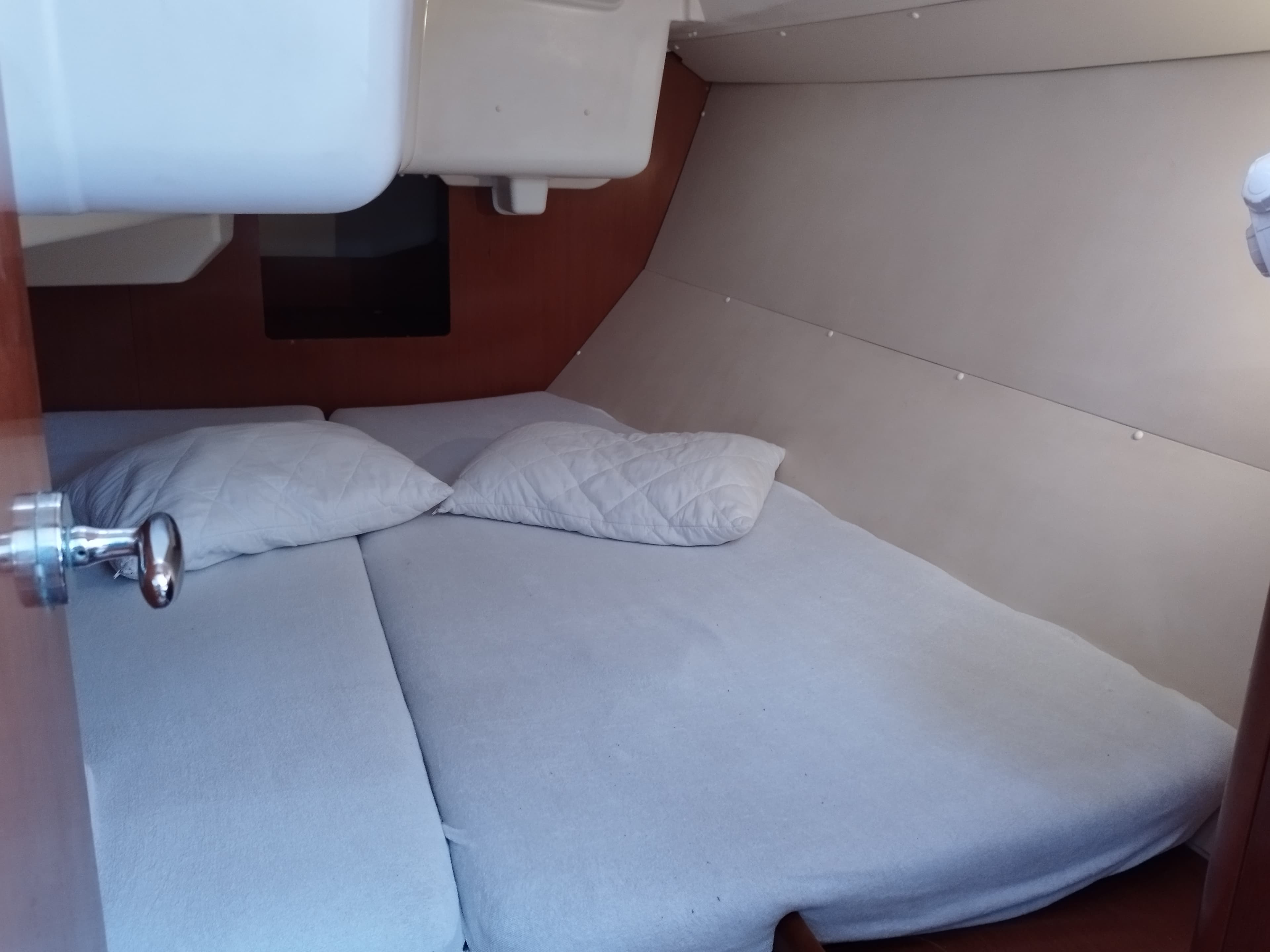 Beneteau Oceanis 37 MINA "Sails 2025" – bilde 5 av 17
