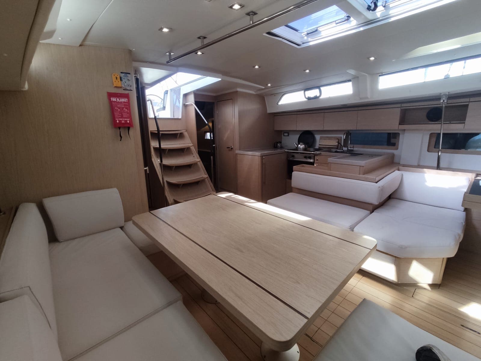 Beneteau Oceanis 51.1 Dima II – bilde 2 av 28