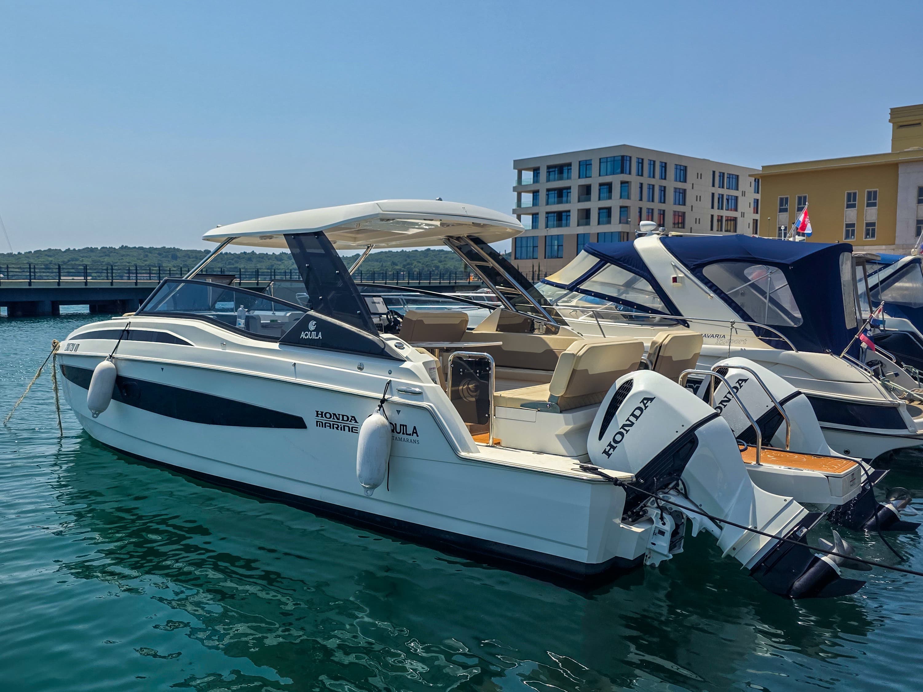 Aquila Yachts Aquila 32 Sport