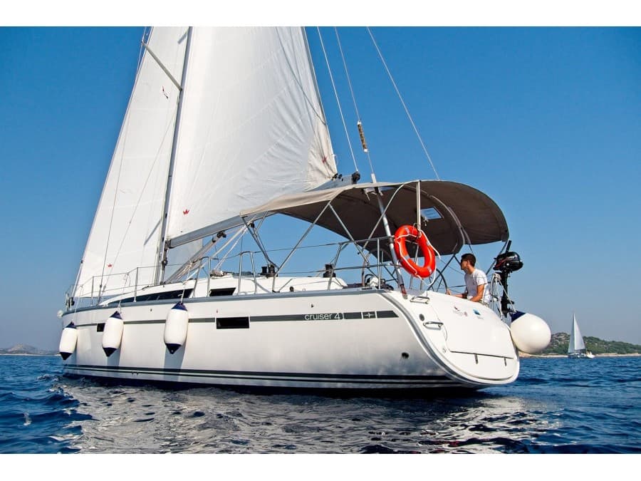 Bavaria Cruiser 41 MH 64