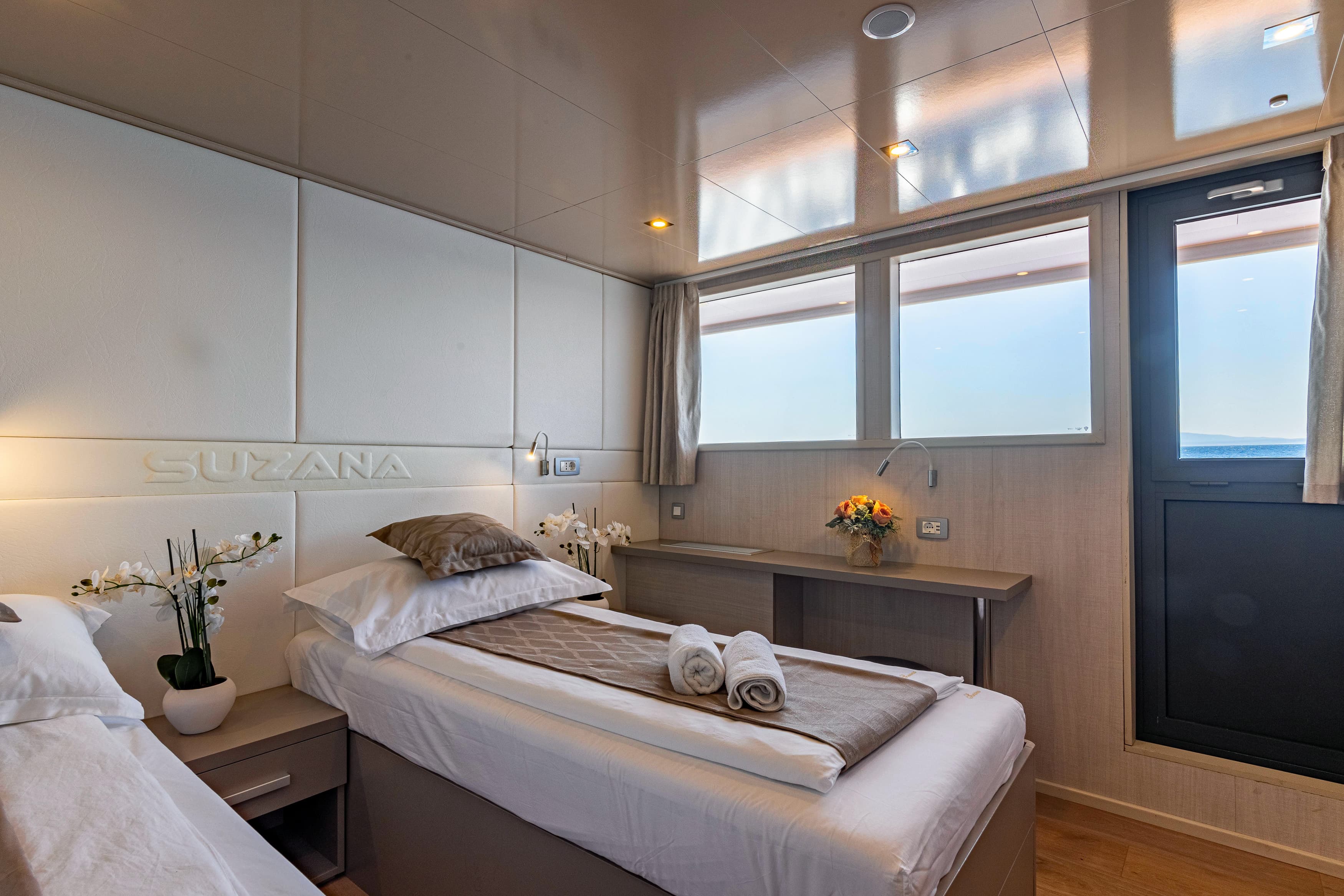 Luxury Motor Yacht Suzana – bilde 3 av 76
