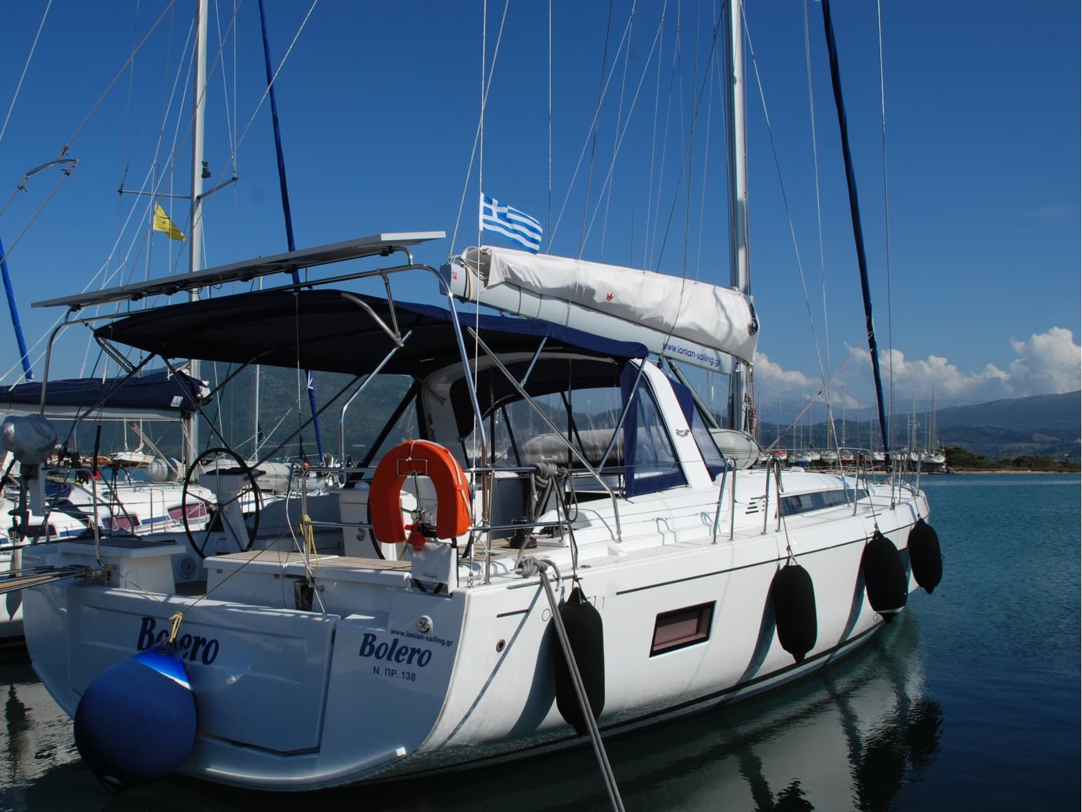 Beneteau Oceanis 51.1 Bolero