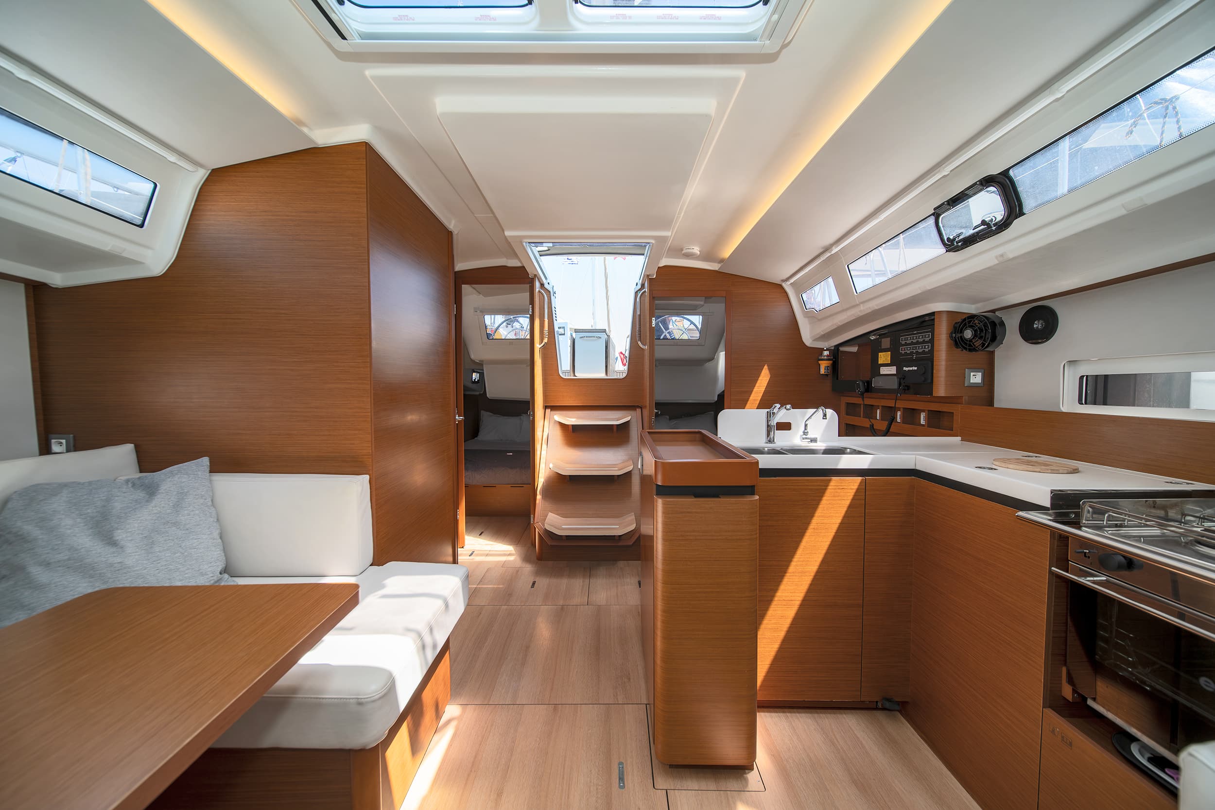 Jeanneau Sun Odyssey 410 Henry Every – bilde 5 av 15