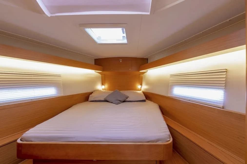 Dufour 430 Blue Moon 2 – bilde 3 av 5